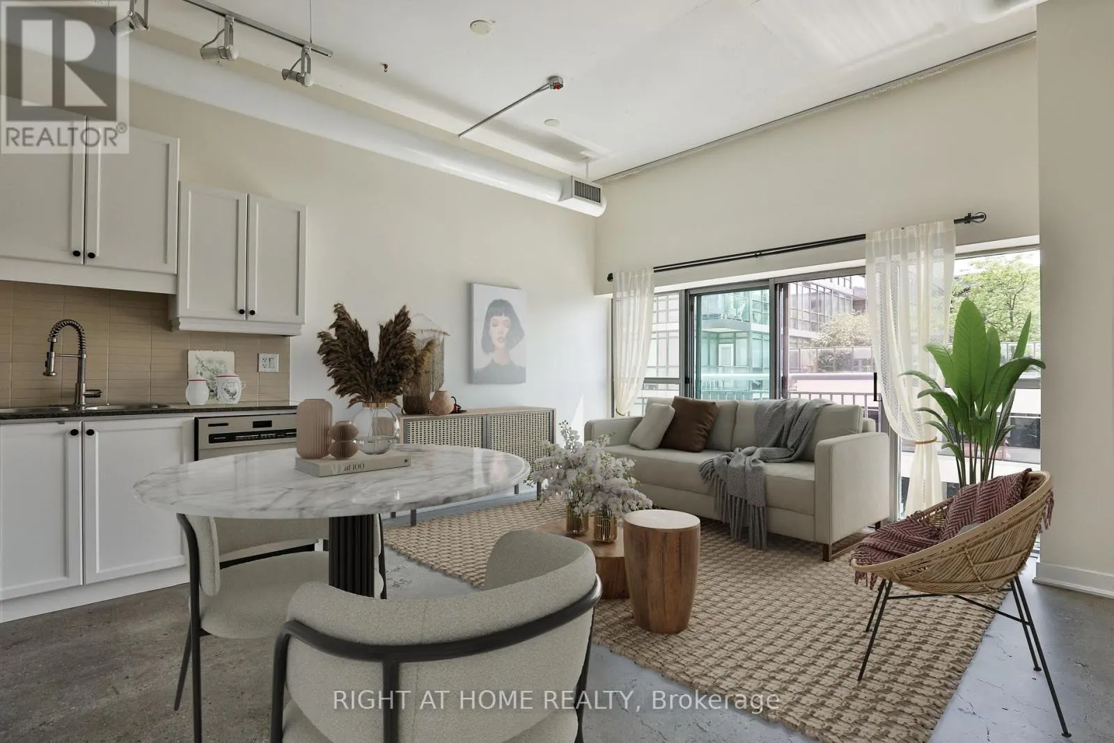 313 - 2 FIELDWAY ROAD