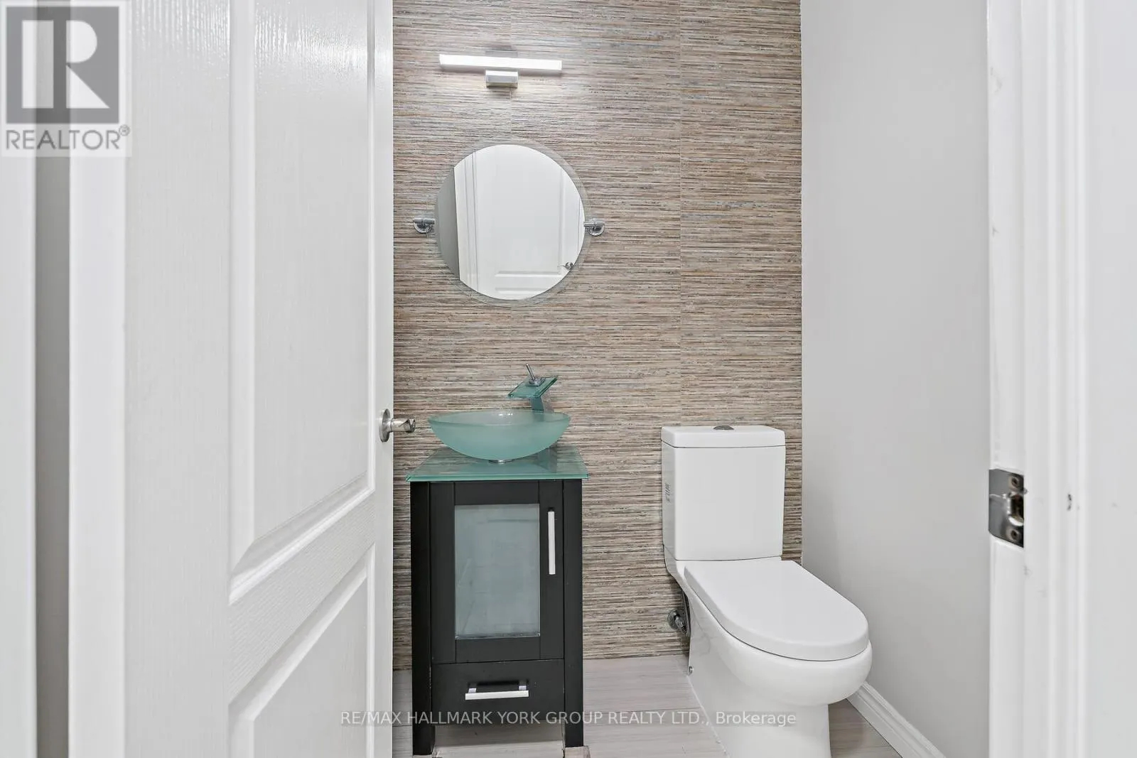5562 BROADPATH GATE