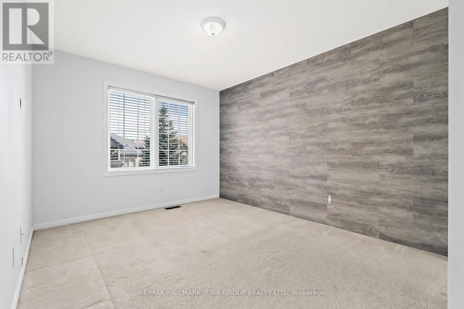 5562 BROADPATH GATE