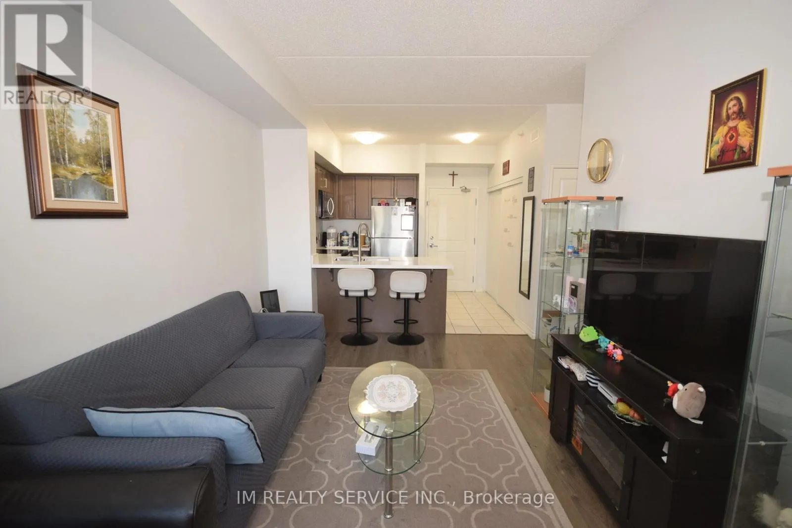 415 - 640 SAUVE STREET