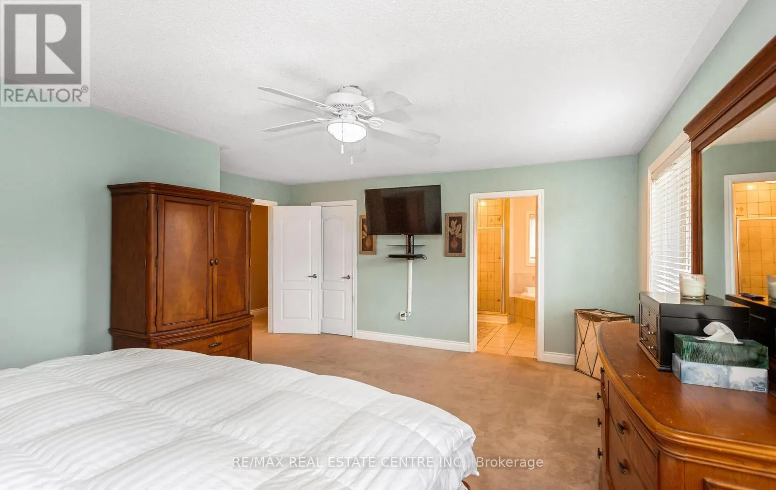 26 SAINT HUBERT DRIVE