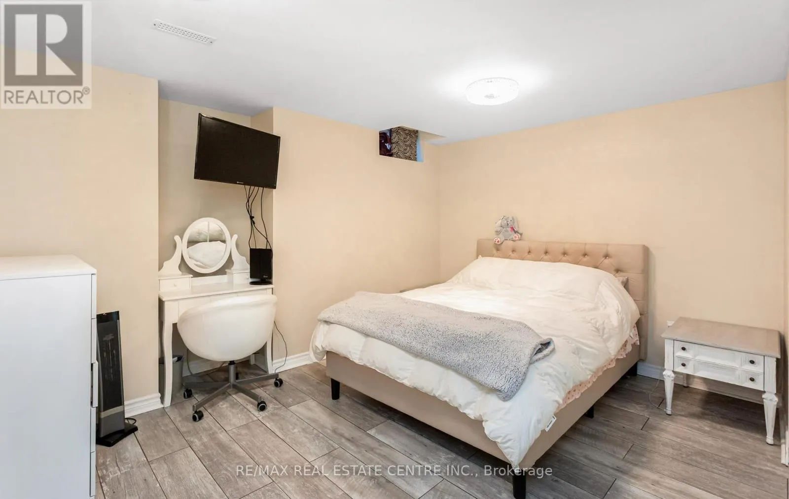 26 SAINT HUBERT DRIVE