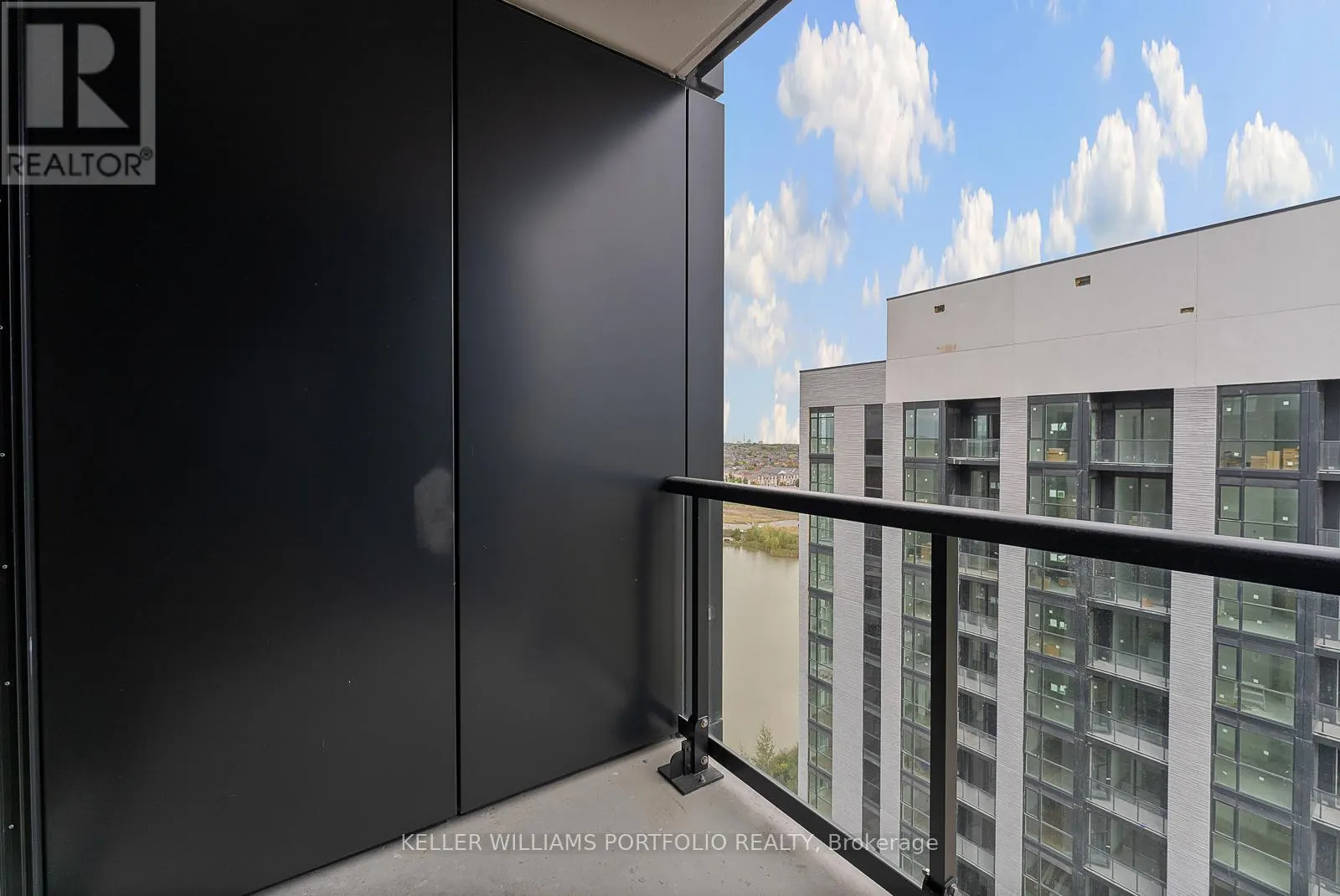 1601 - 3079 TRAFALGAR ROAD