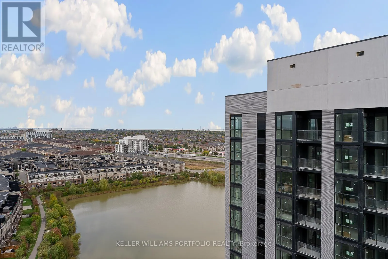 1601 - 3079 TRAFALGAR ROAD