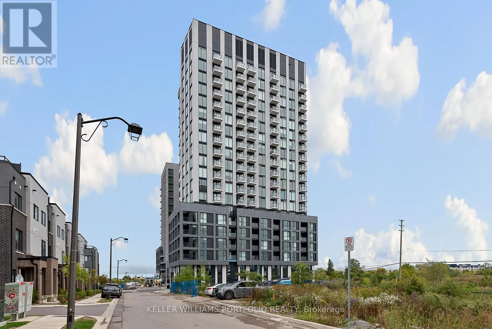 1601 - 3079 TRAFALGAR ROAD