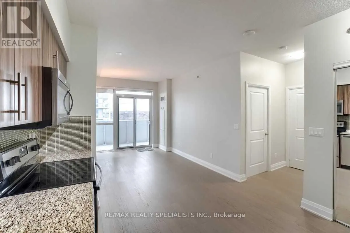 1202 - 55 SPEERS ROAD