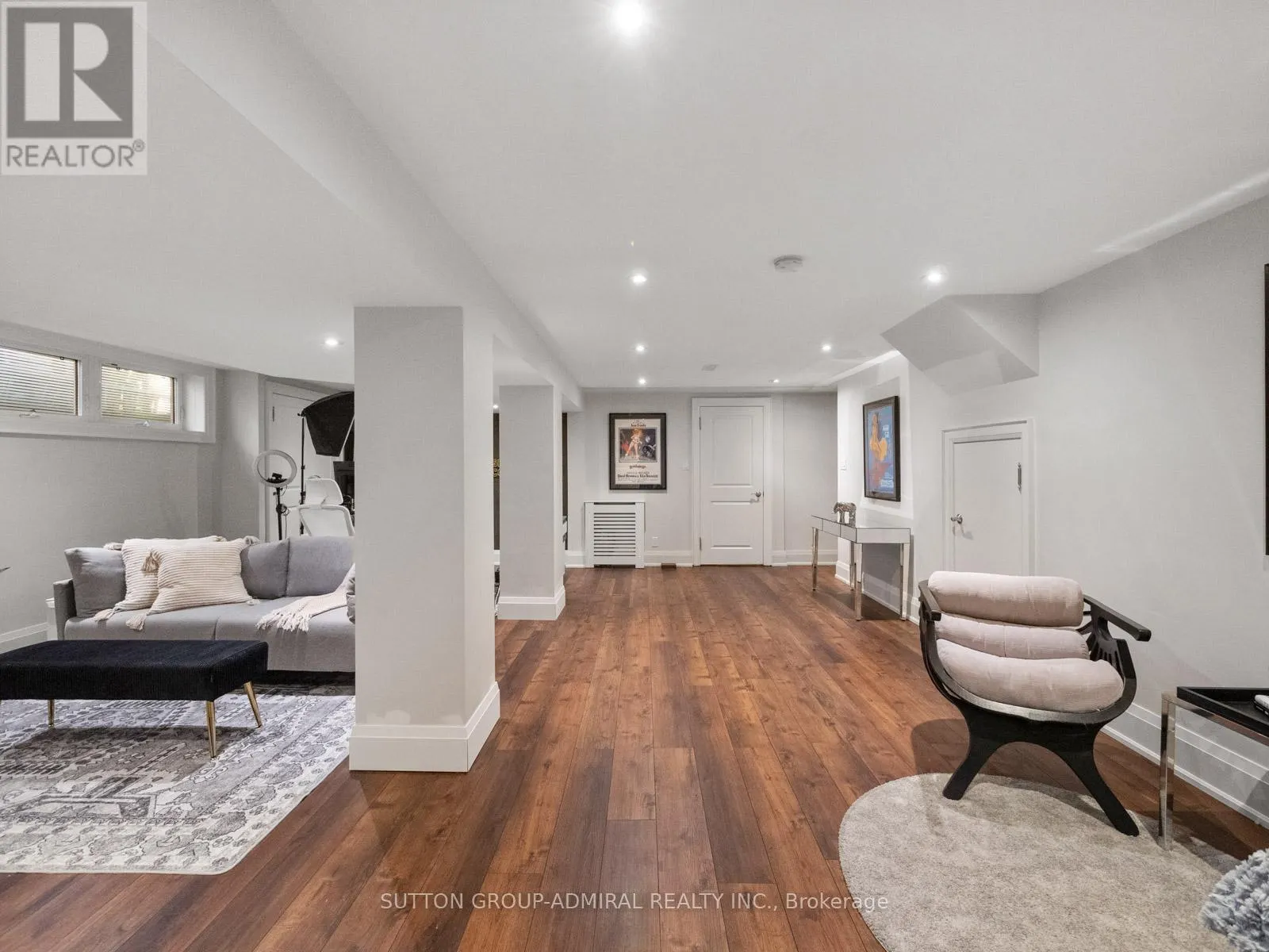 26 PUCKERIDGE CRESCENT