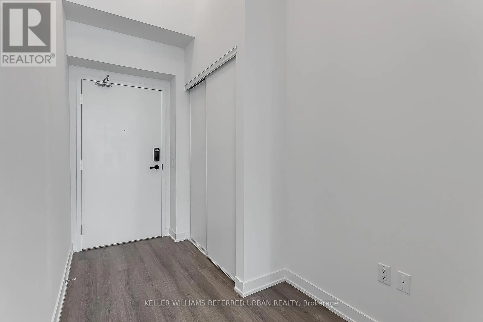 602 - 3883 QUARTZ ROAD