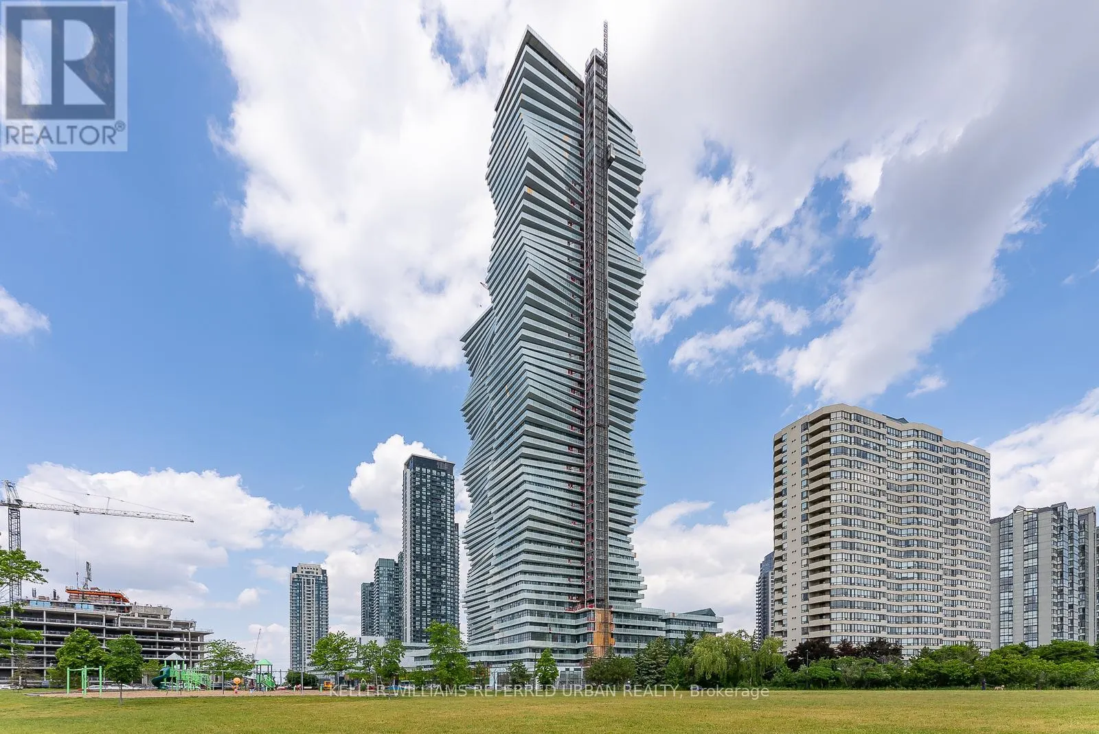 602 - 3883 QUARTZ ROAD