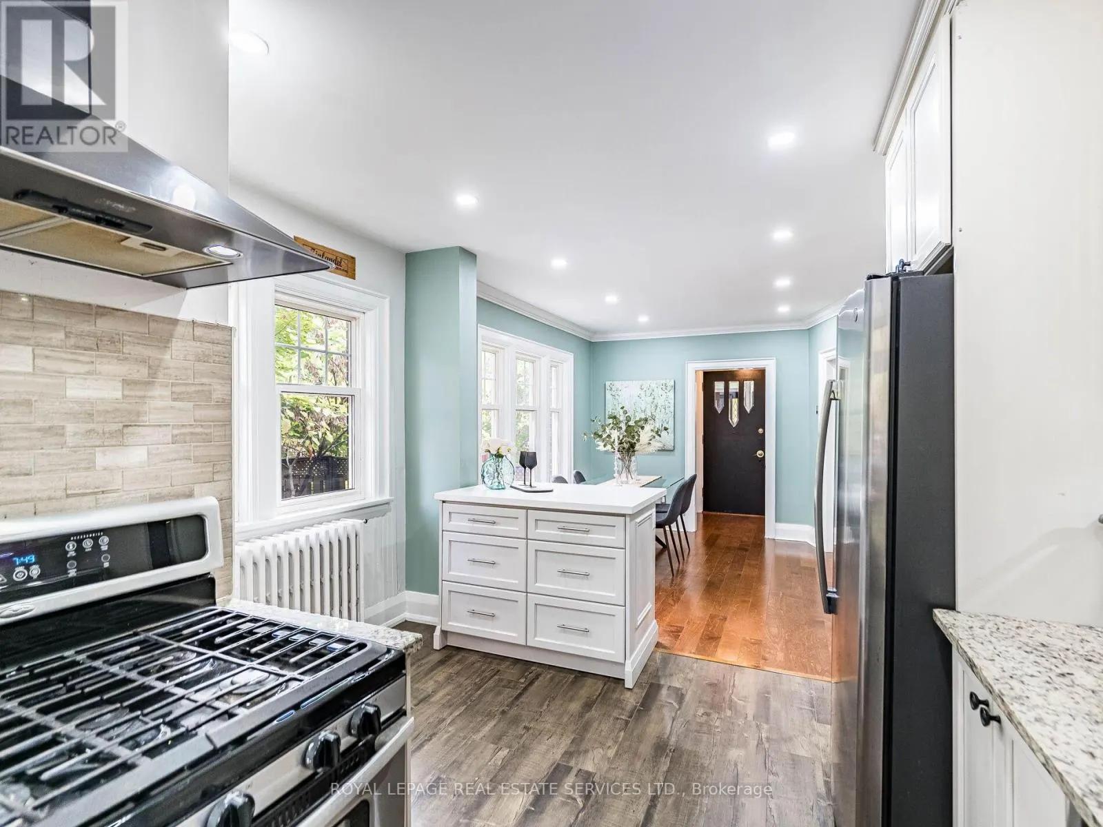 92 MILL STREET S