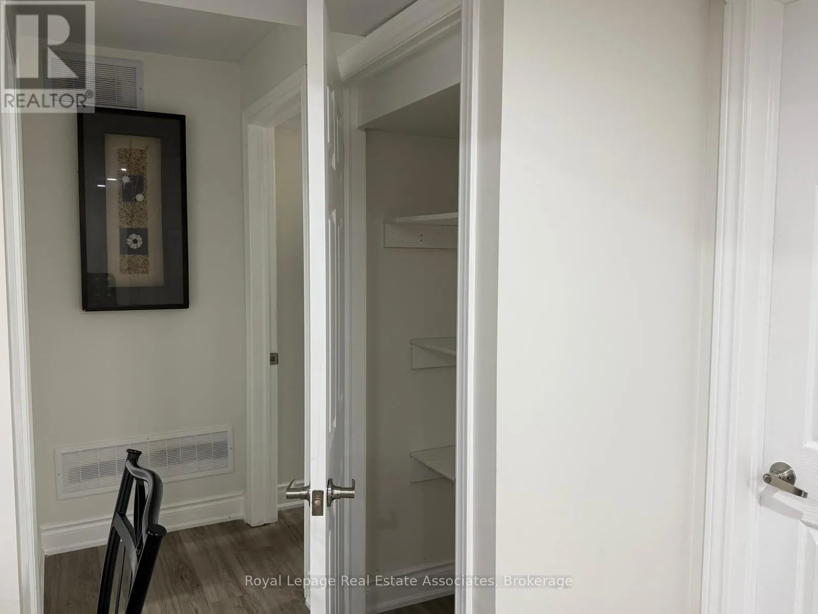 7 LAVALLEE CRESCENT