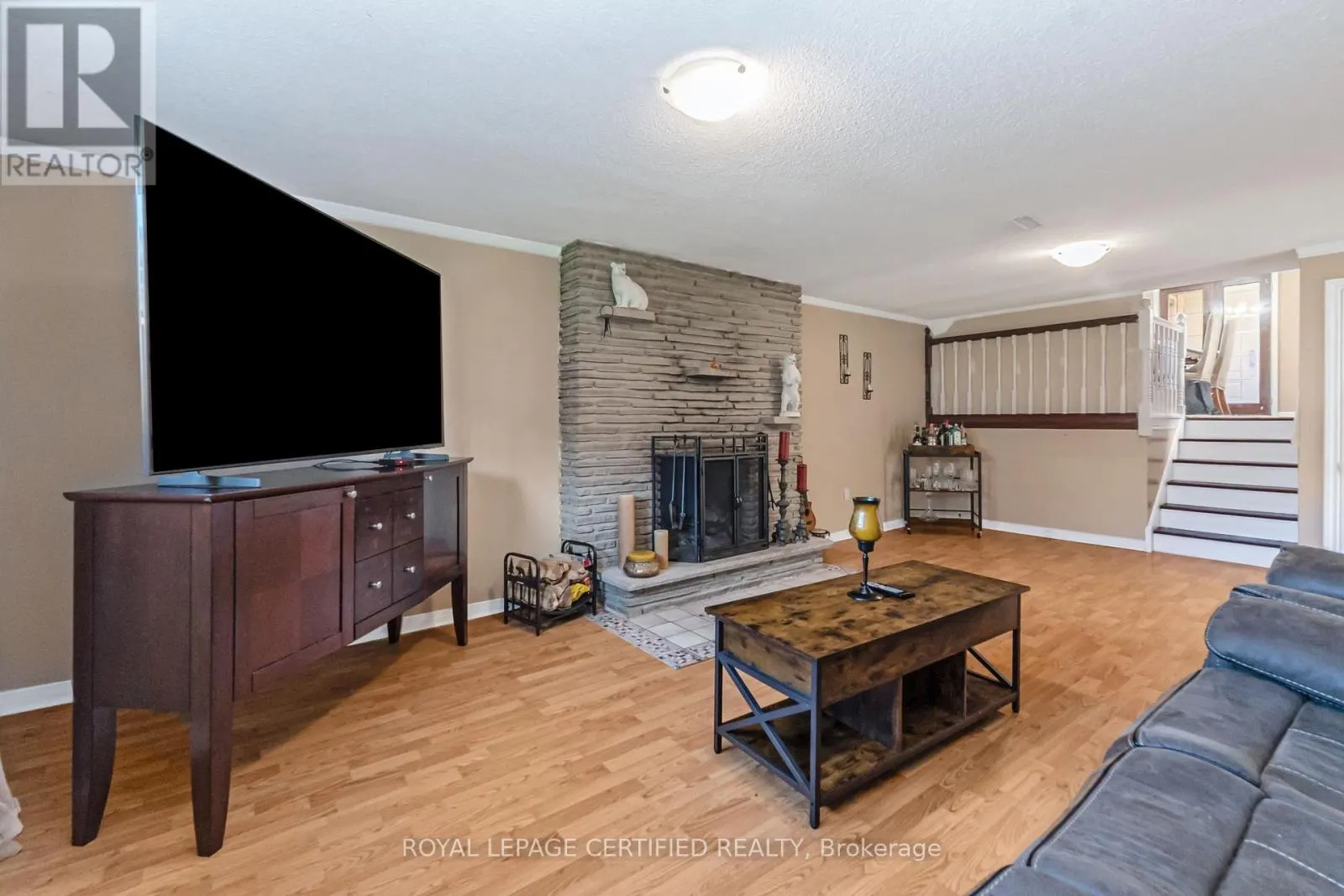 2 EDWIN DRIVE