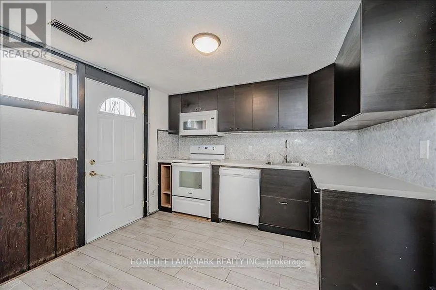 BASEMENT - 2238 TRUSCOTT DRIVE