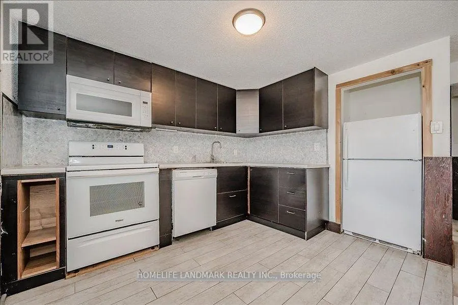 BASEMENT - 2238 TRUSCOTT DRIVE