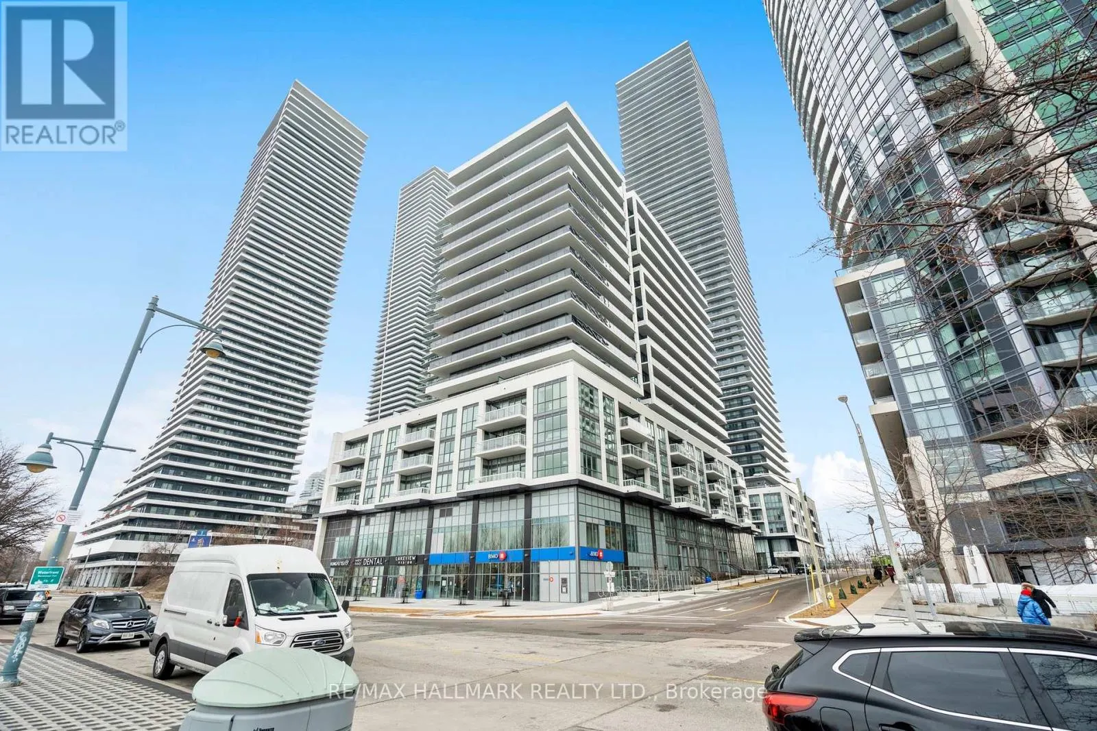 601 - 65 ANNIE CRAIG DRIVE
