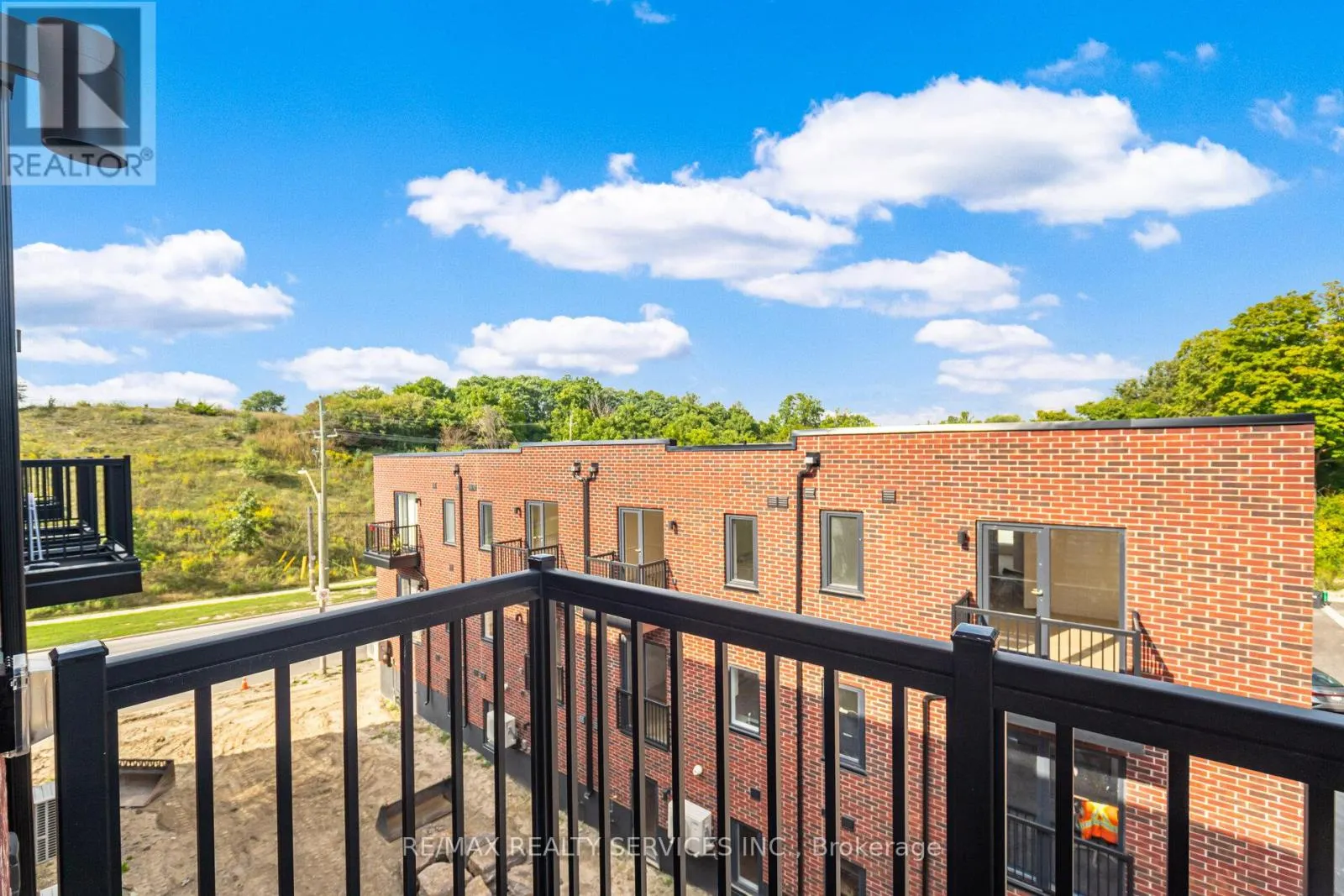 1 TAYLOR COURT