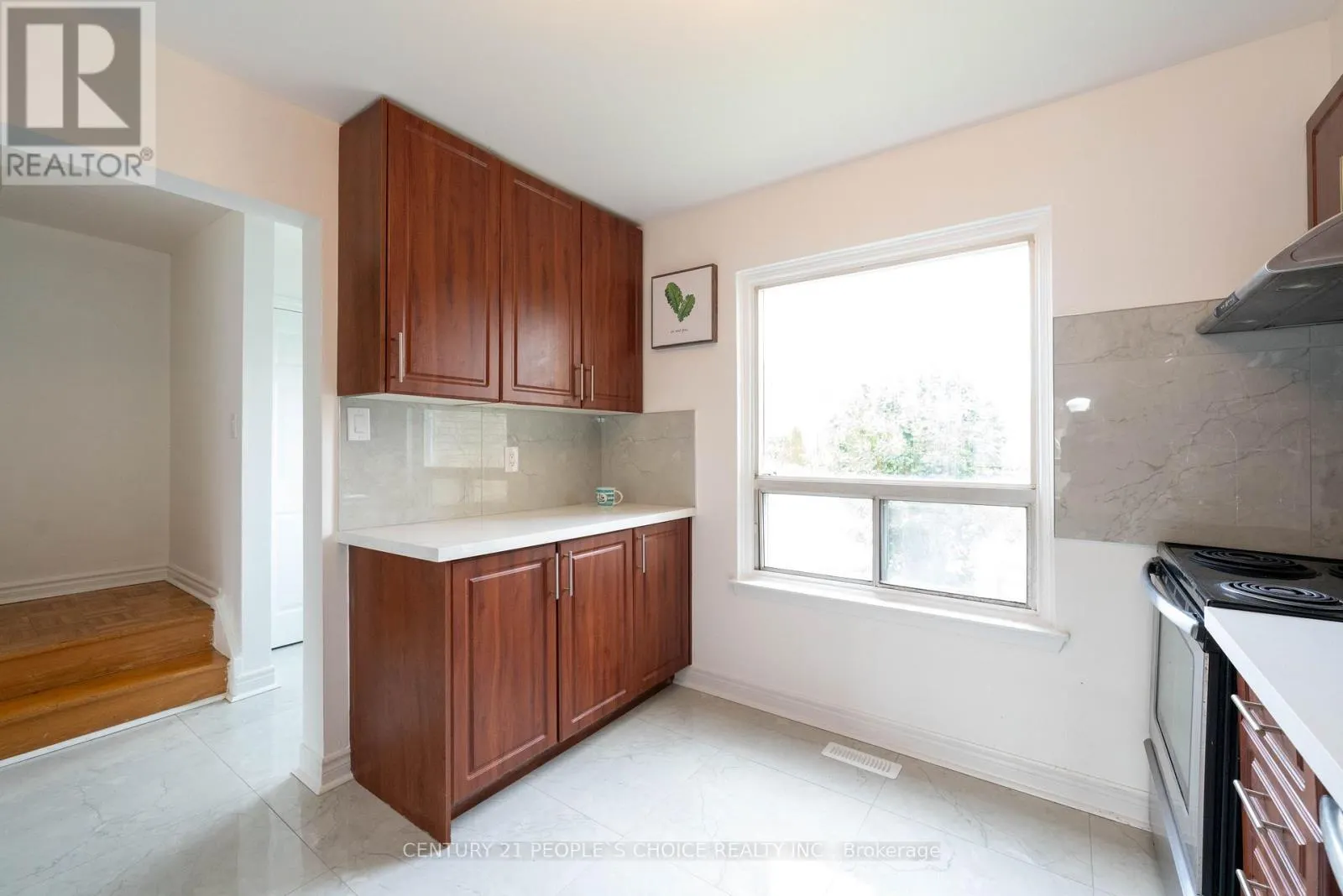 28 - 7440 GOREWAY DRIVE