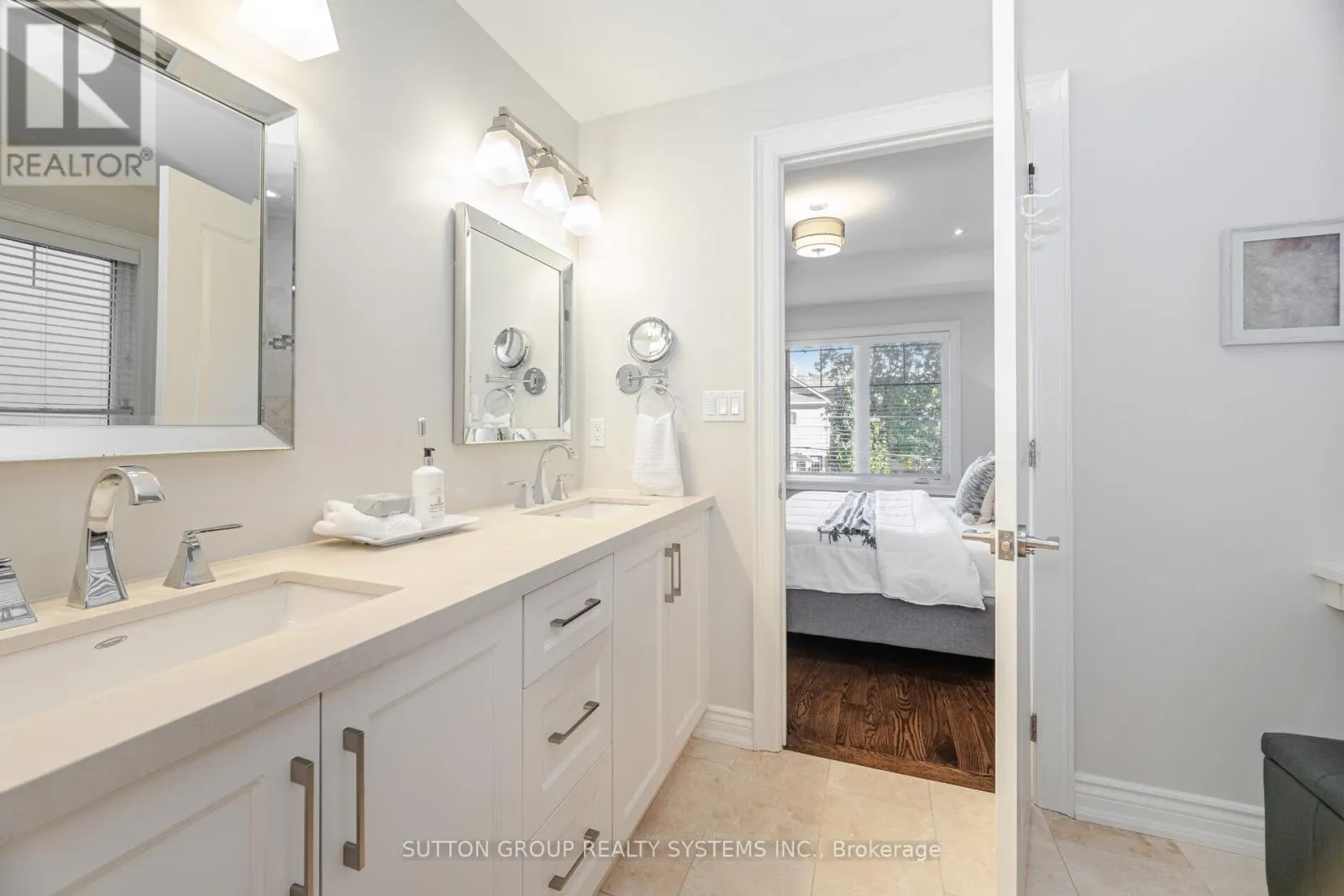 9 IROQUOIS AVENUE