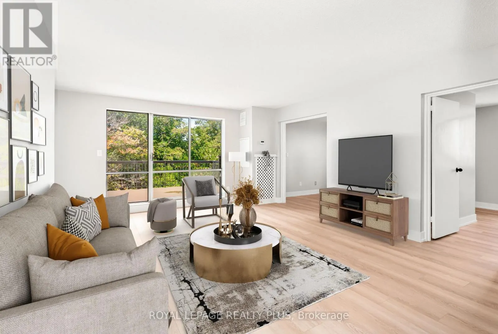 301 - 3025 THE CREDIT WOODLANDS