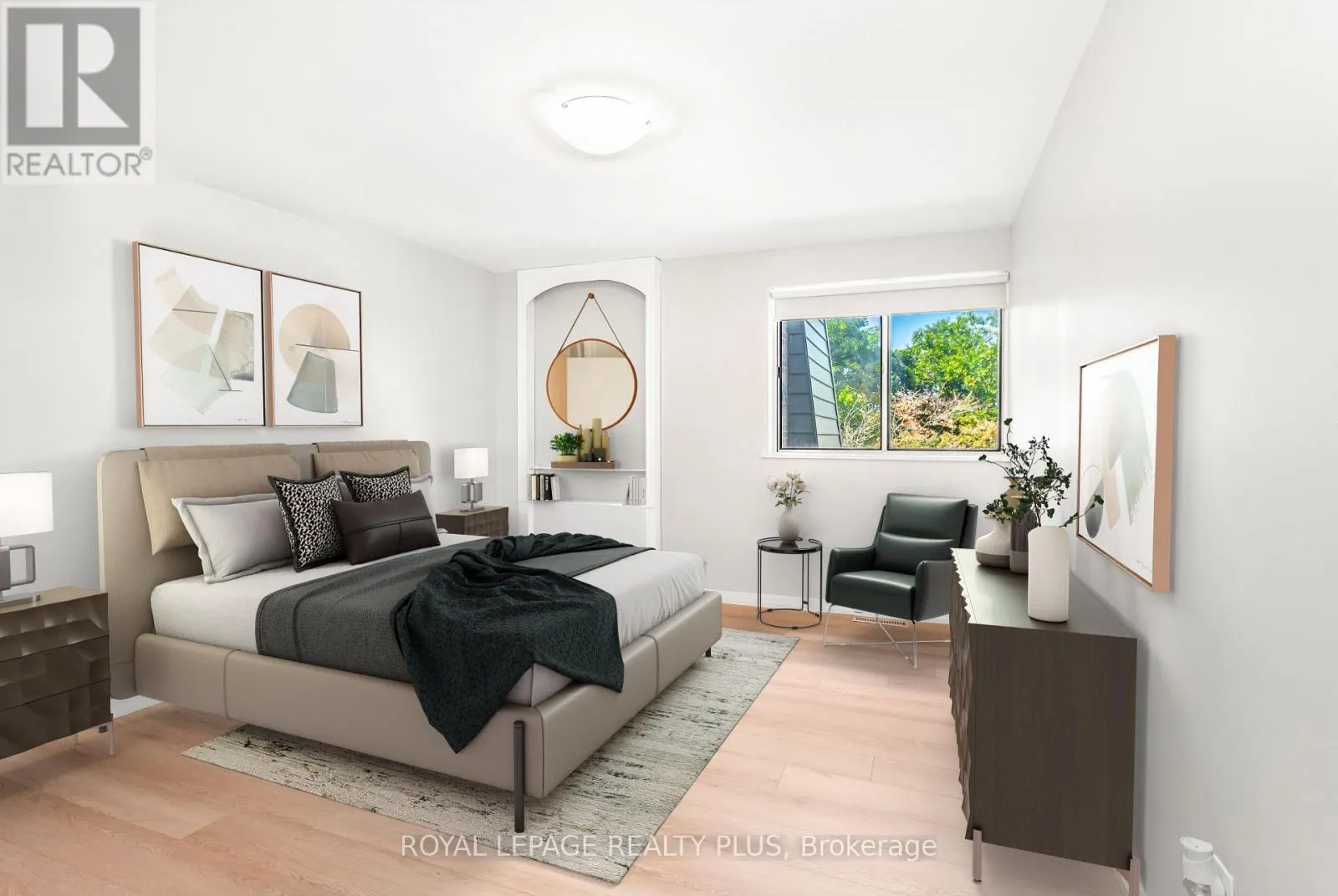 301 - 3025 THE CREDIT WOODLANDS