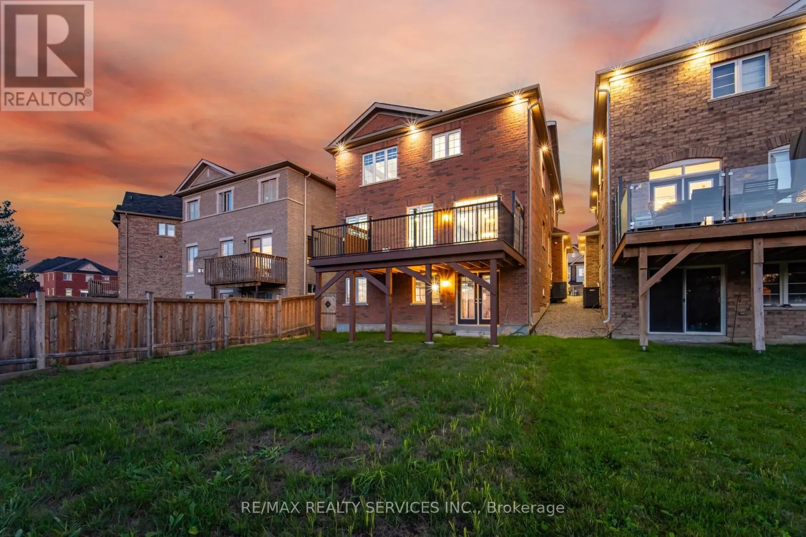 42 DEER RIDGE TRAIL