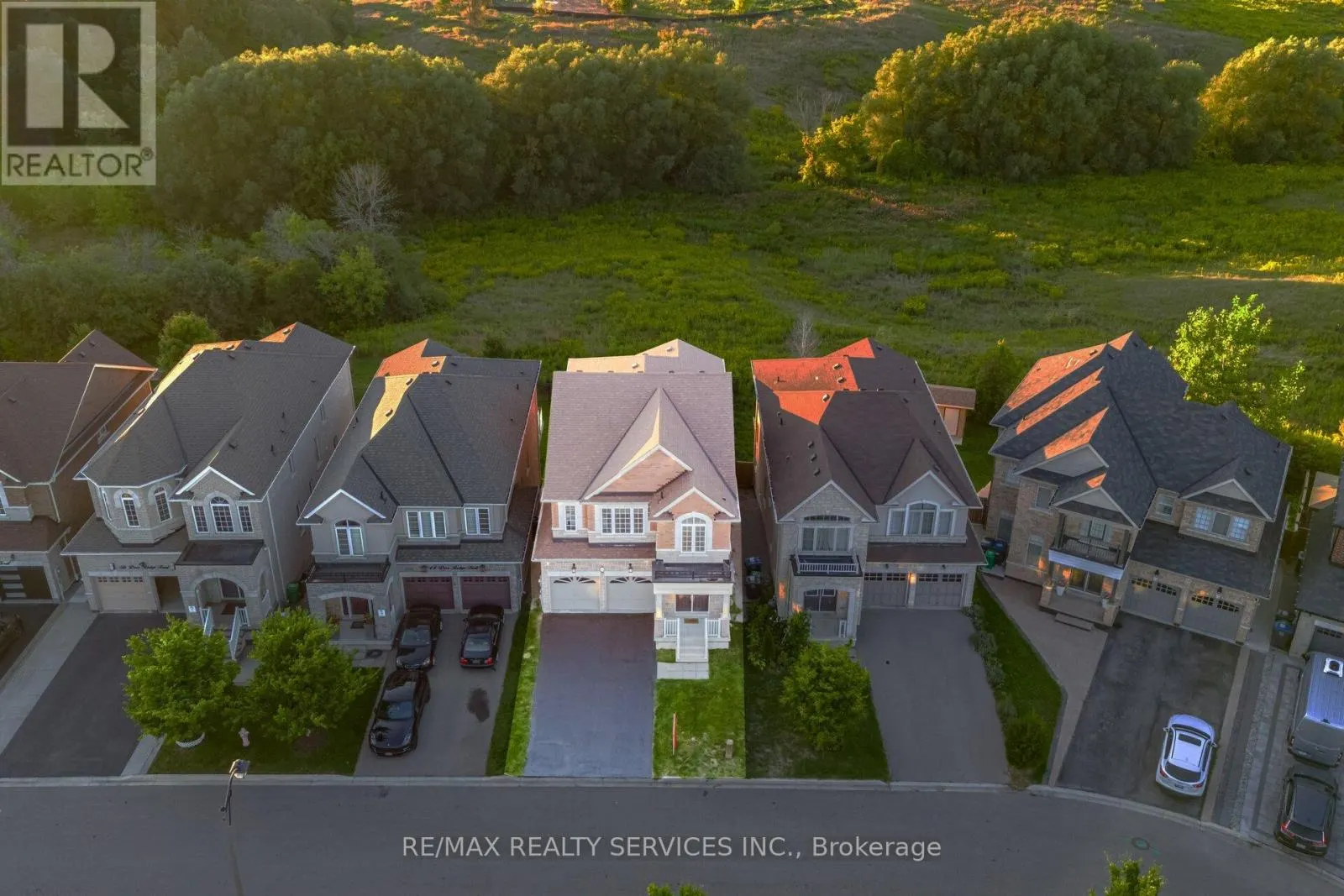 42 DEER RIDGE TRAIL