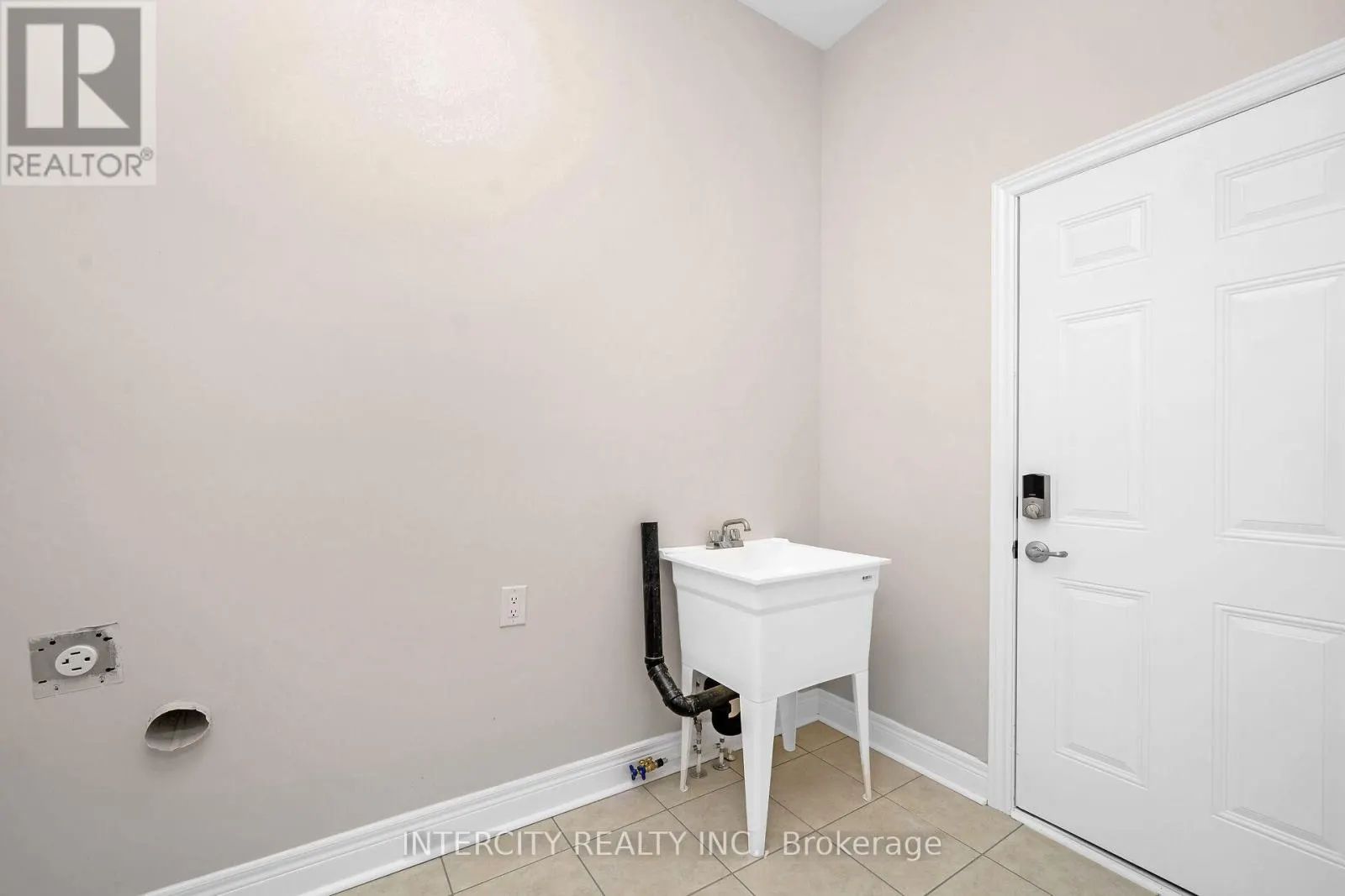 23 KESSLER DRIVE