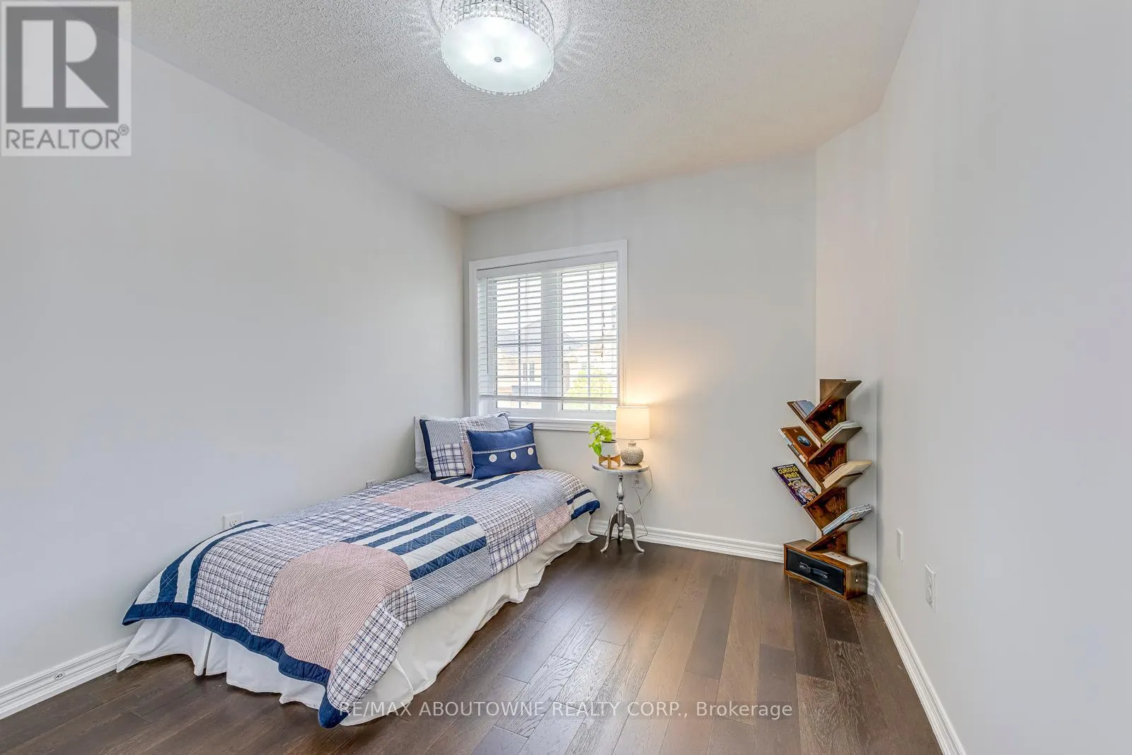 3100 ROBERT BROWN BOULEVARD