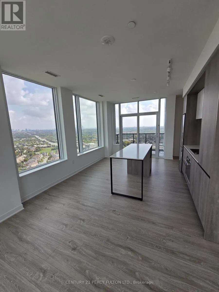 2710 - 2495 EGLINTON AVENUE W