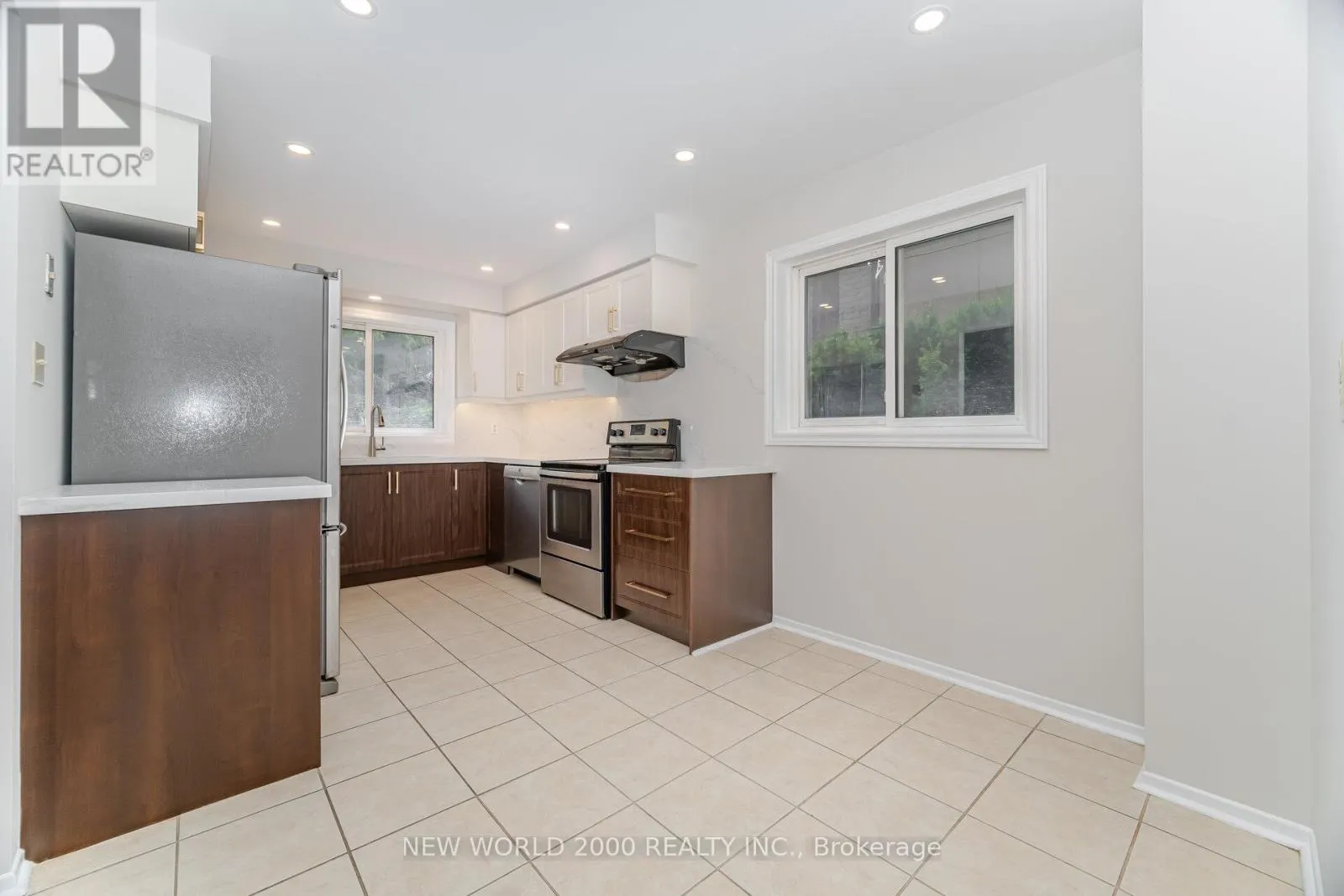 7221 DANTON PROMENADE