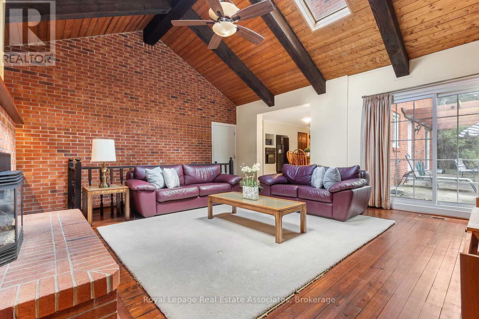 2235 BENNINGTON GATE
