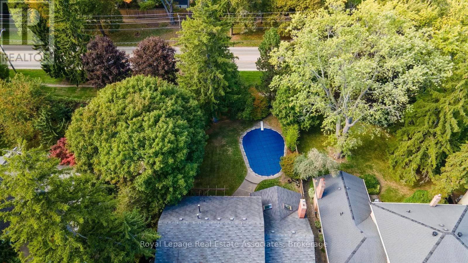 2235 BENNINGTON GATE