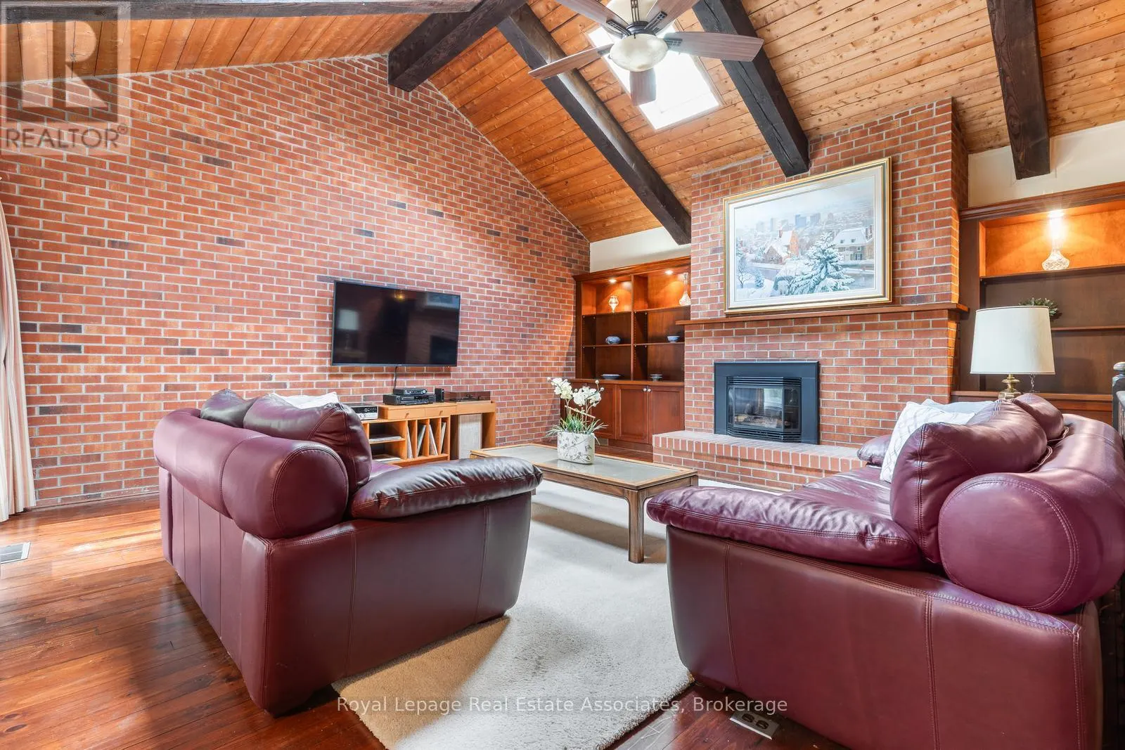 2235 BENNINGTON GATE