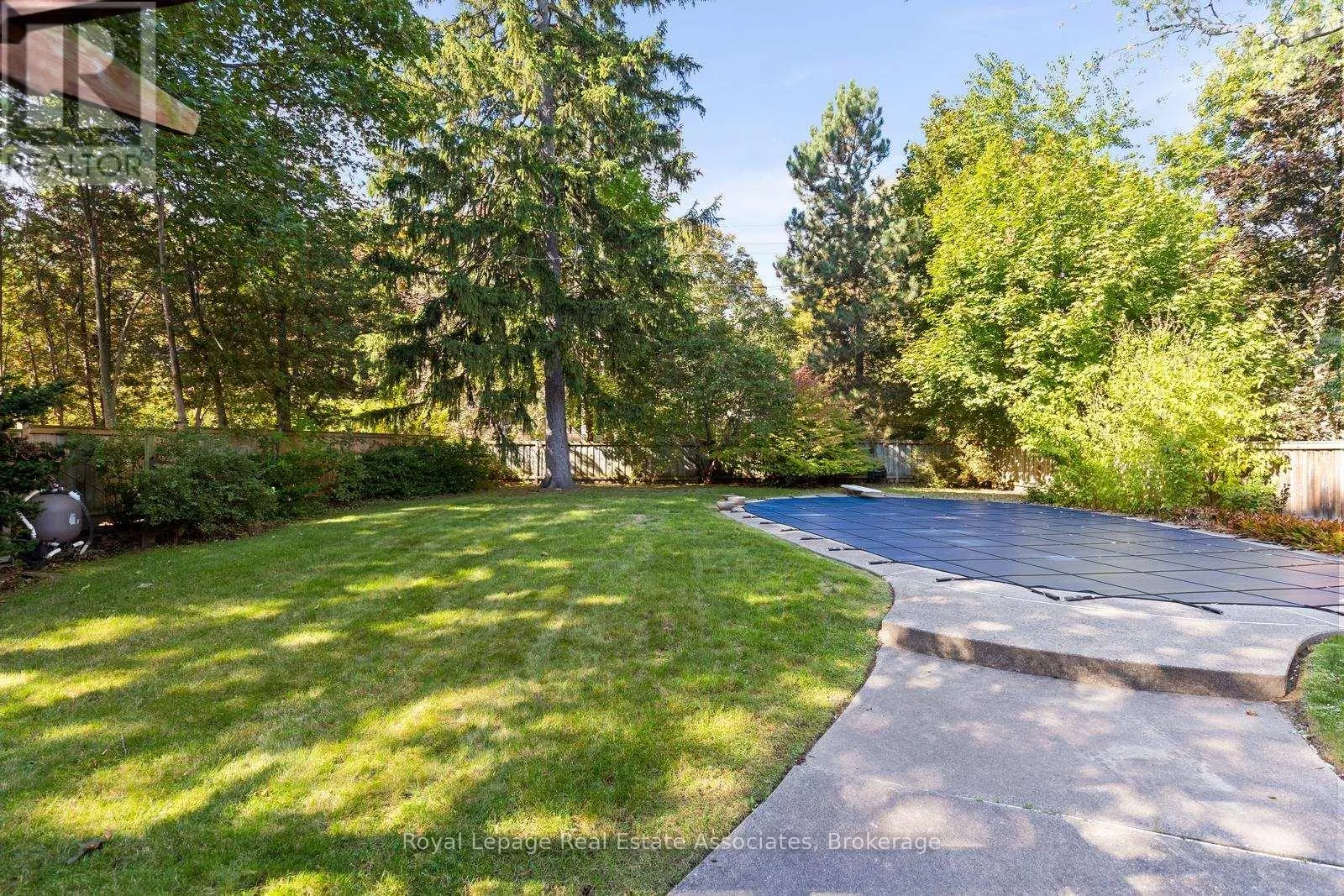 2235 BENNINGTON GATE