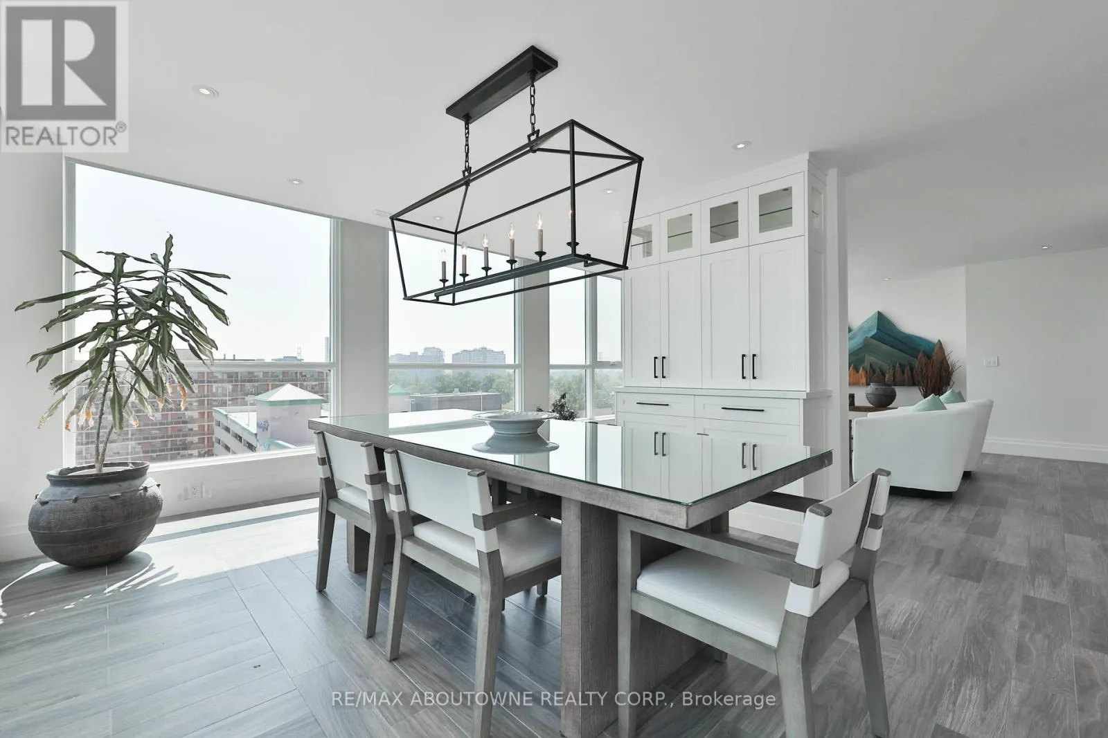 1103 - 415 LOCUST STREET