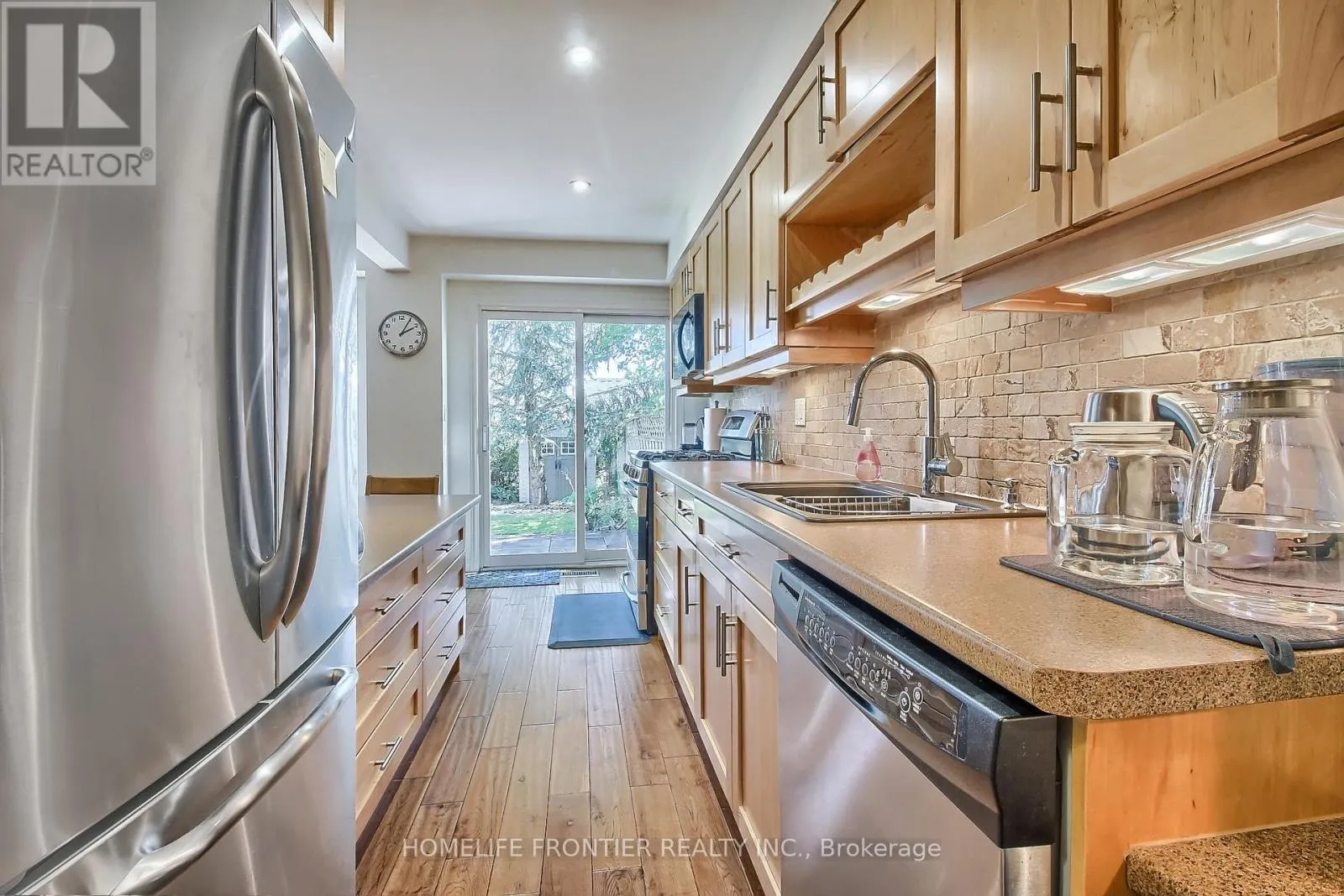 256 ROSS LANE