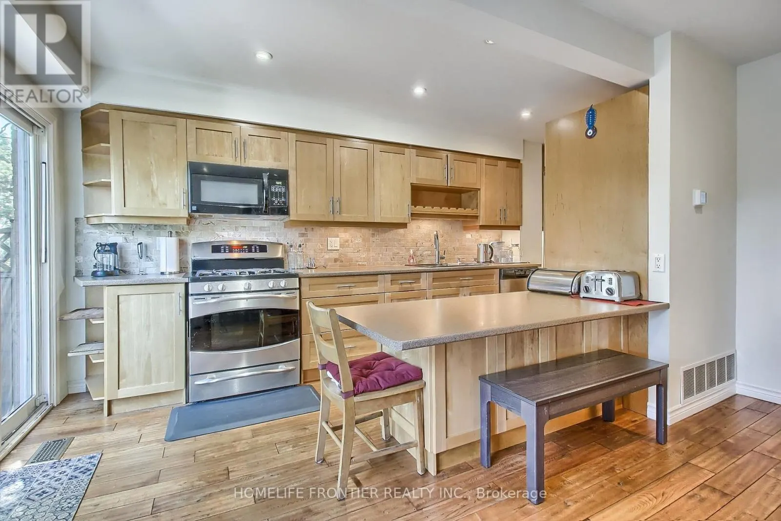 256 ROSS LANE