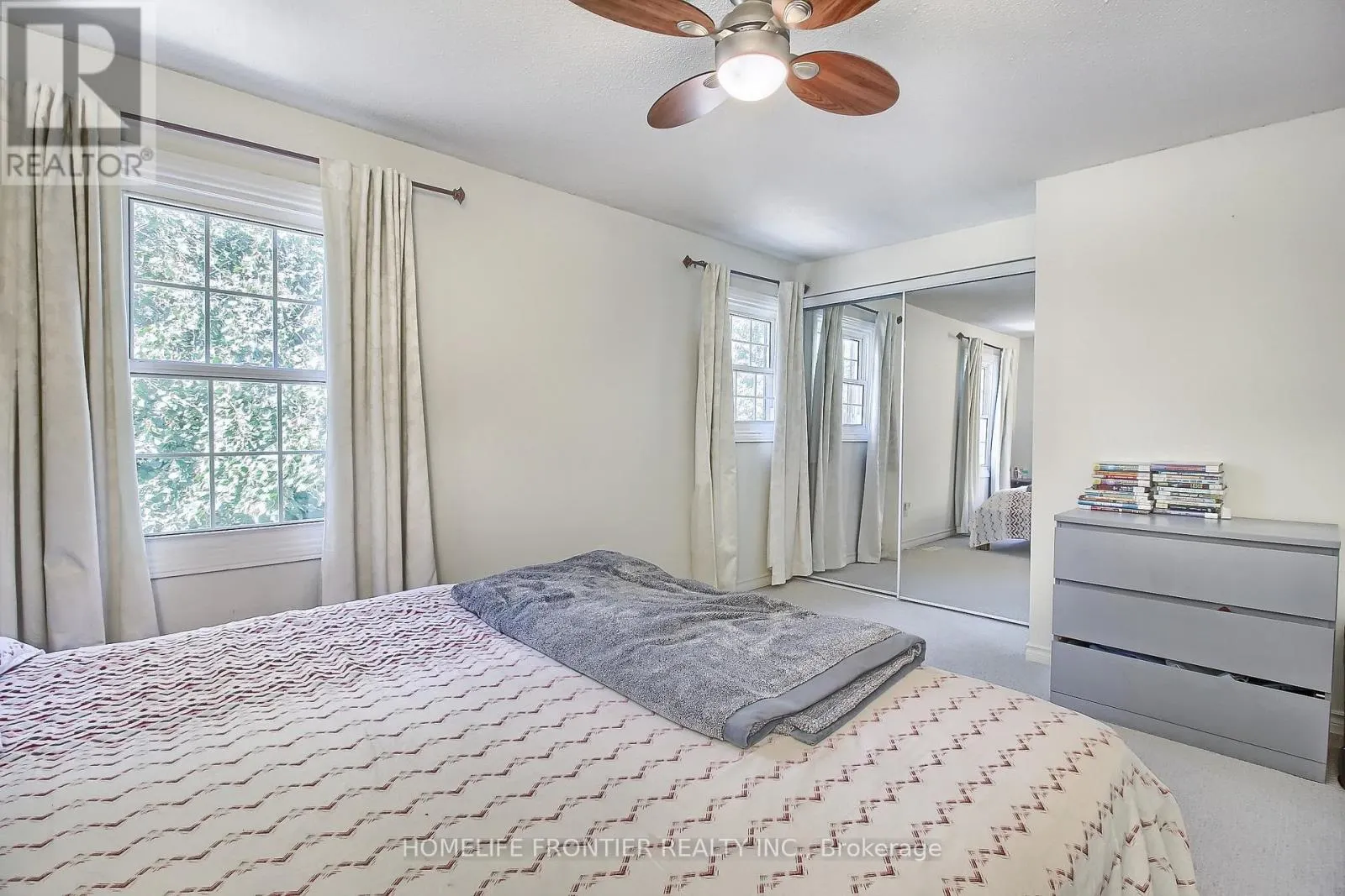 256 ROSS LANE