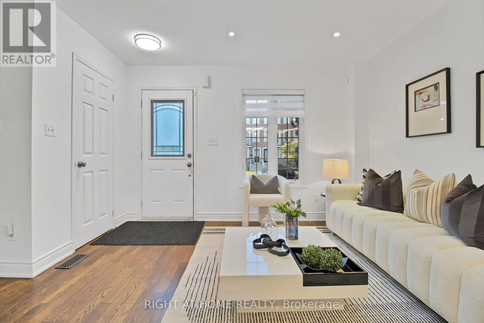 31 JUDY SGRO AVENUE
