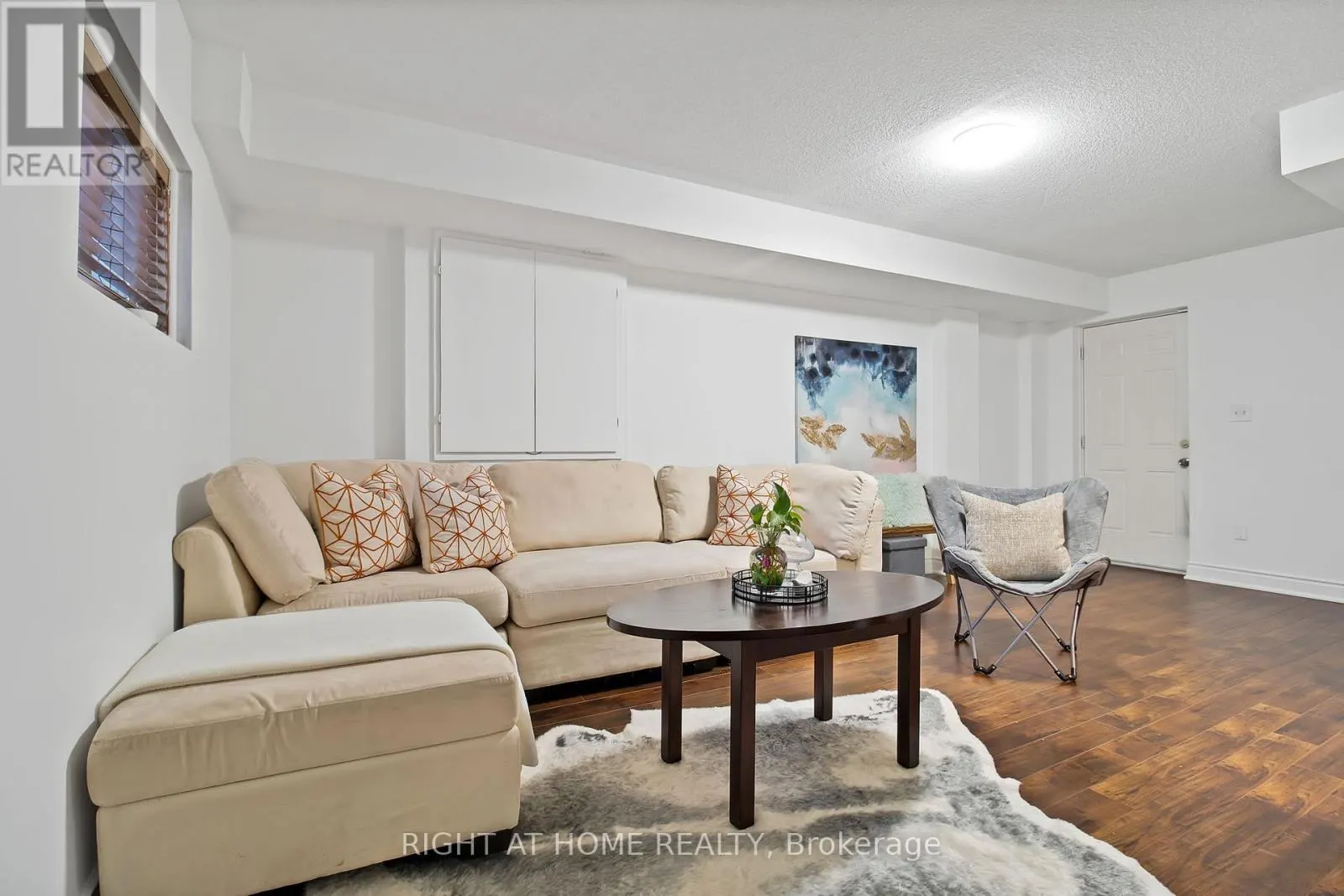 31 JUDY SGRO AVENUE
