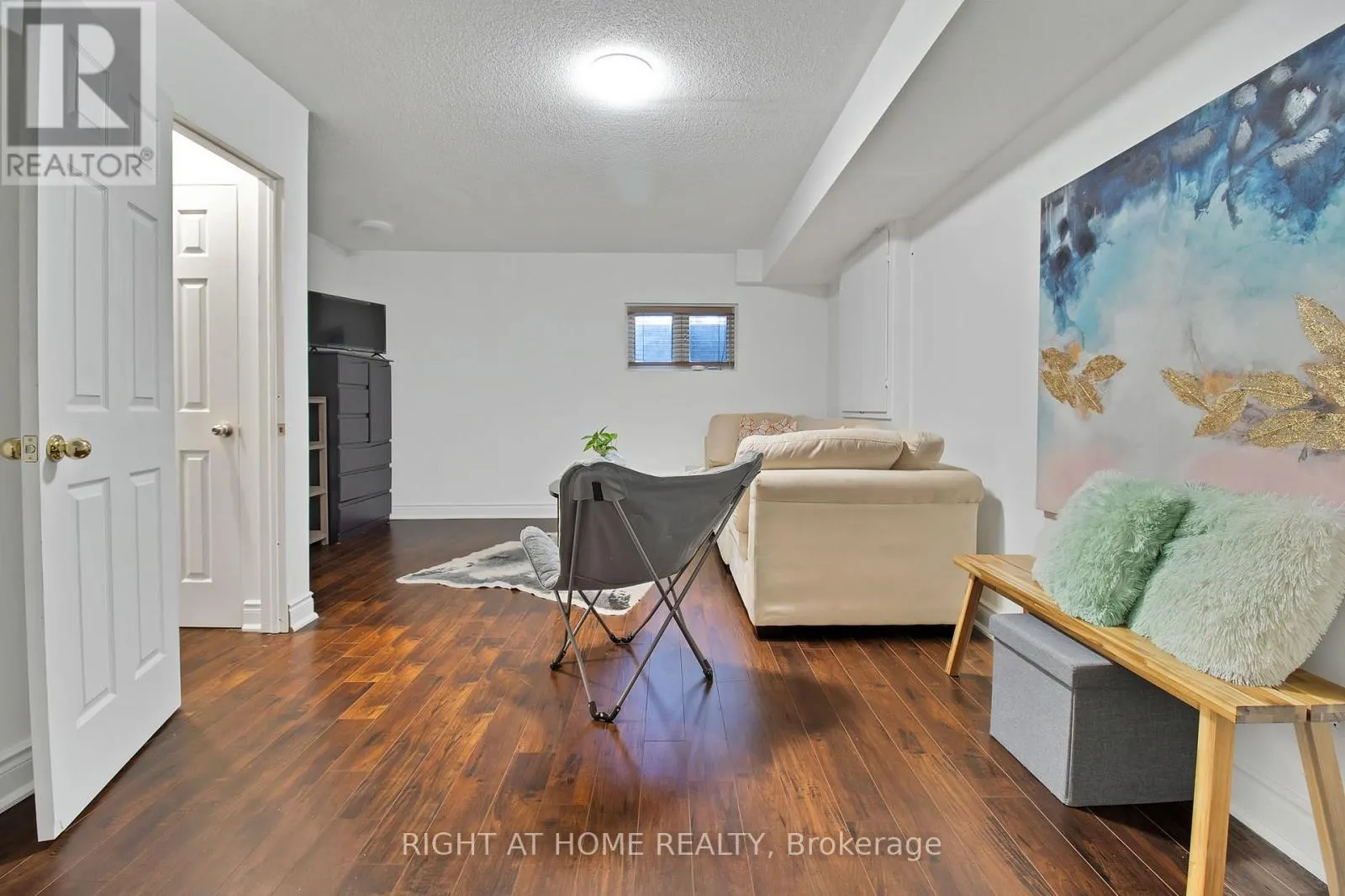 31 JUDY SGRO AVENUE