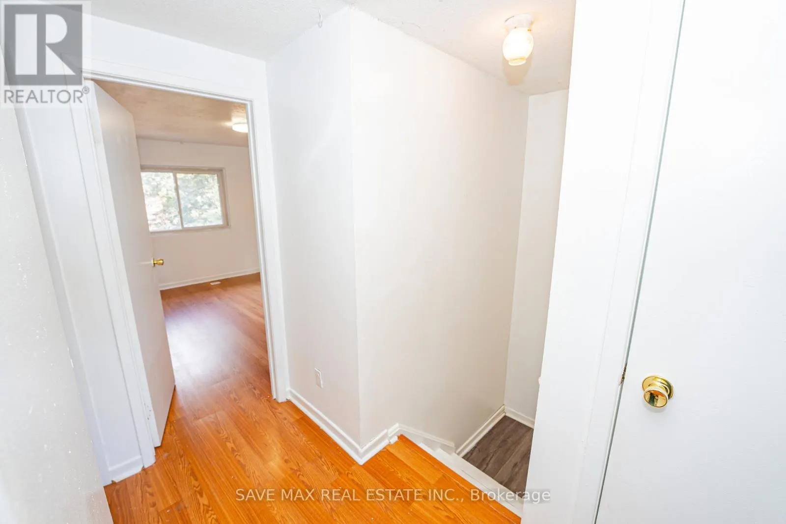 20 - 2301 DERRY ROAD W