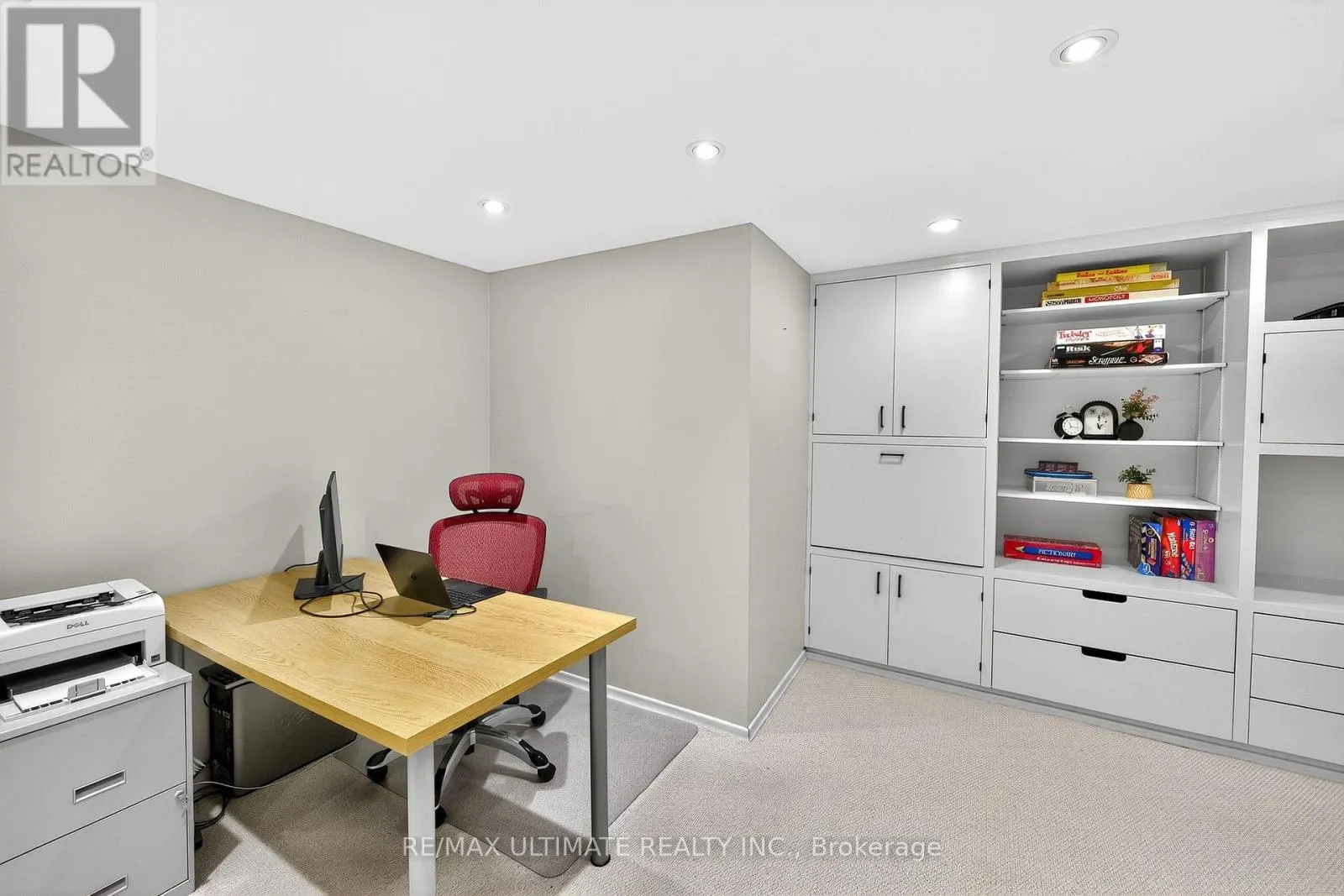 37 TAPLEY DRIVE