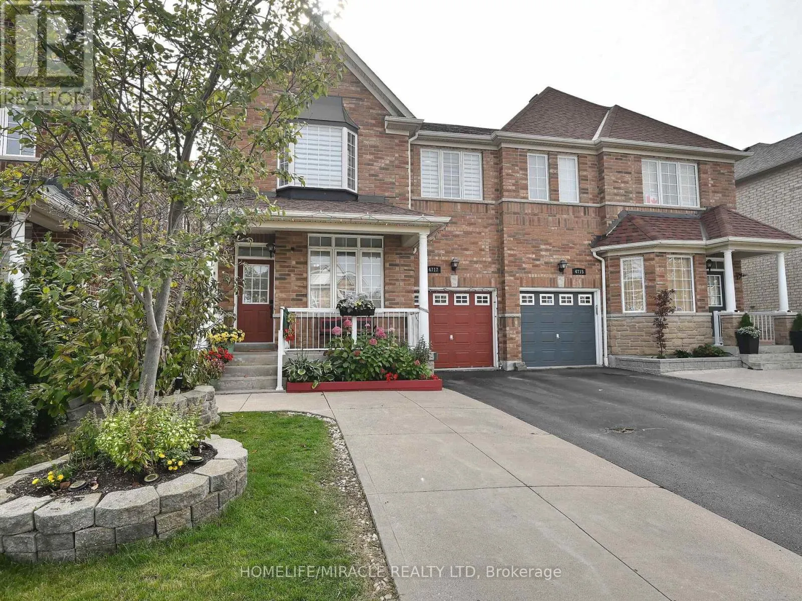 4717 COLOMBO CRESCENT