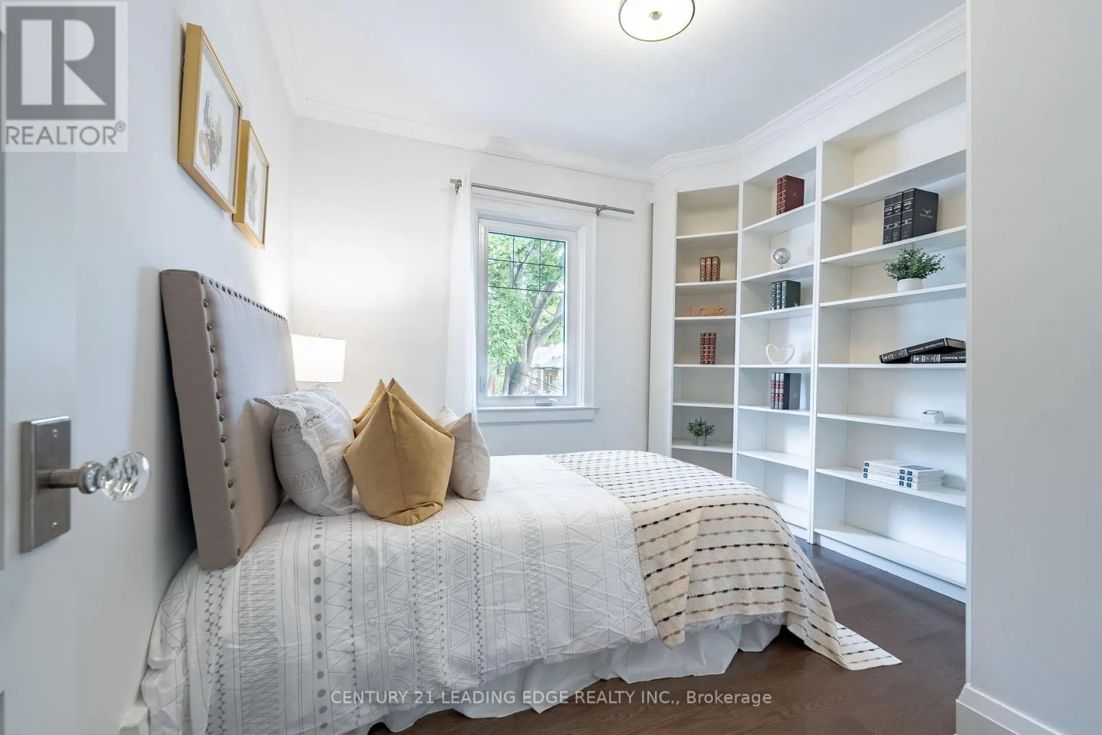 387 KENNEDY AVENUE