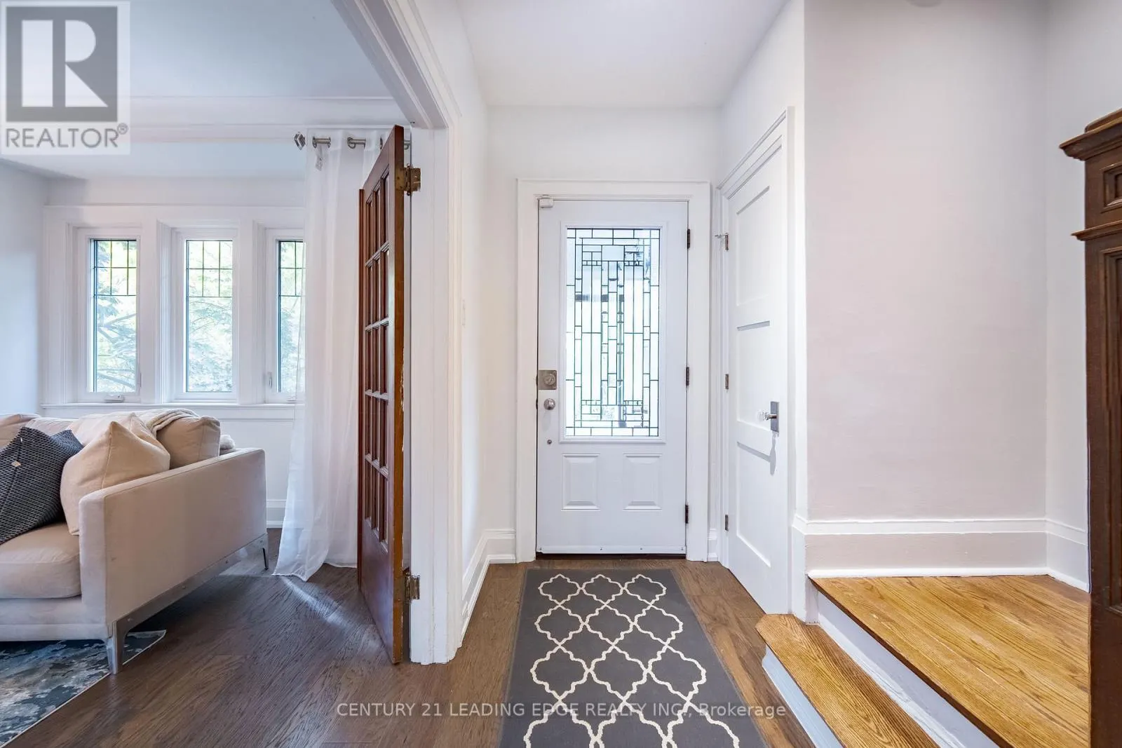 387 KENNEDY AVENUE