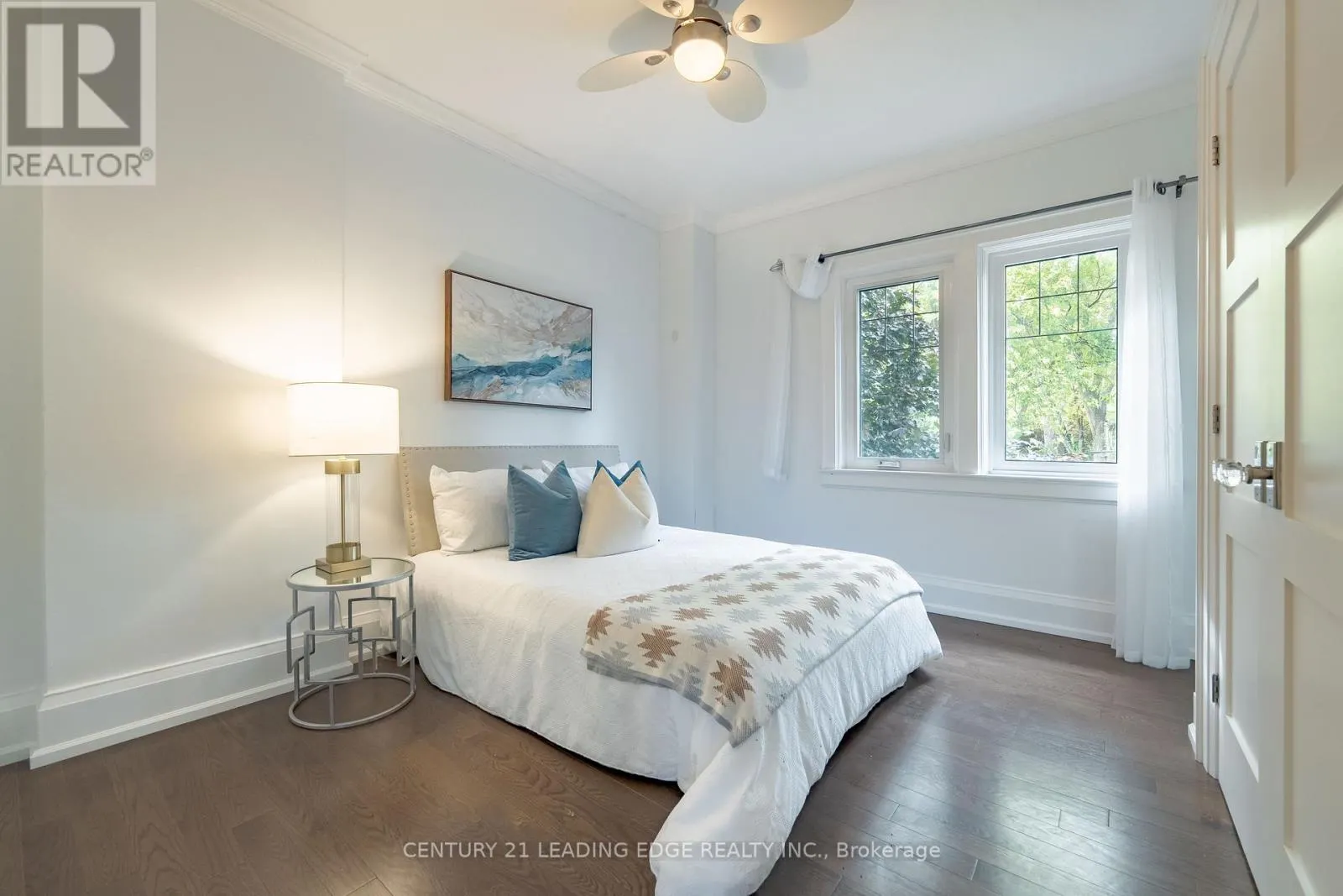 387 KENNEDY AVENUE