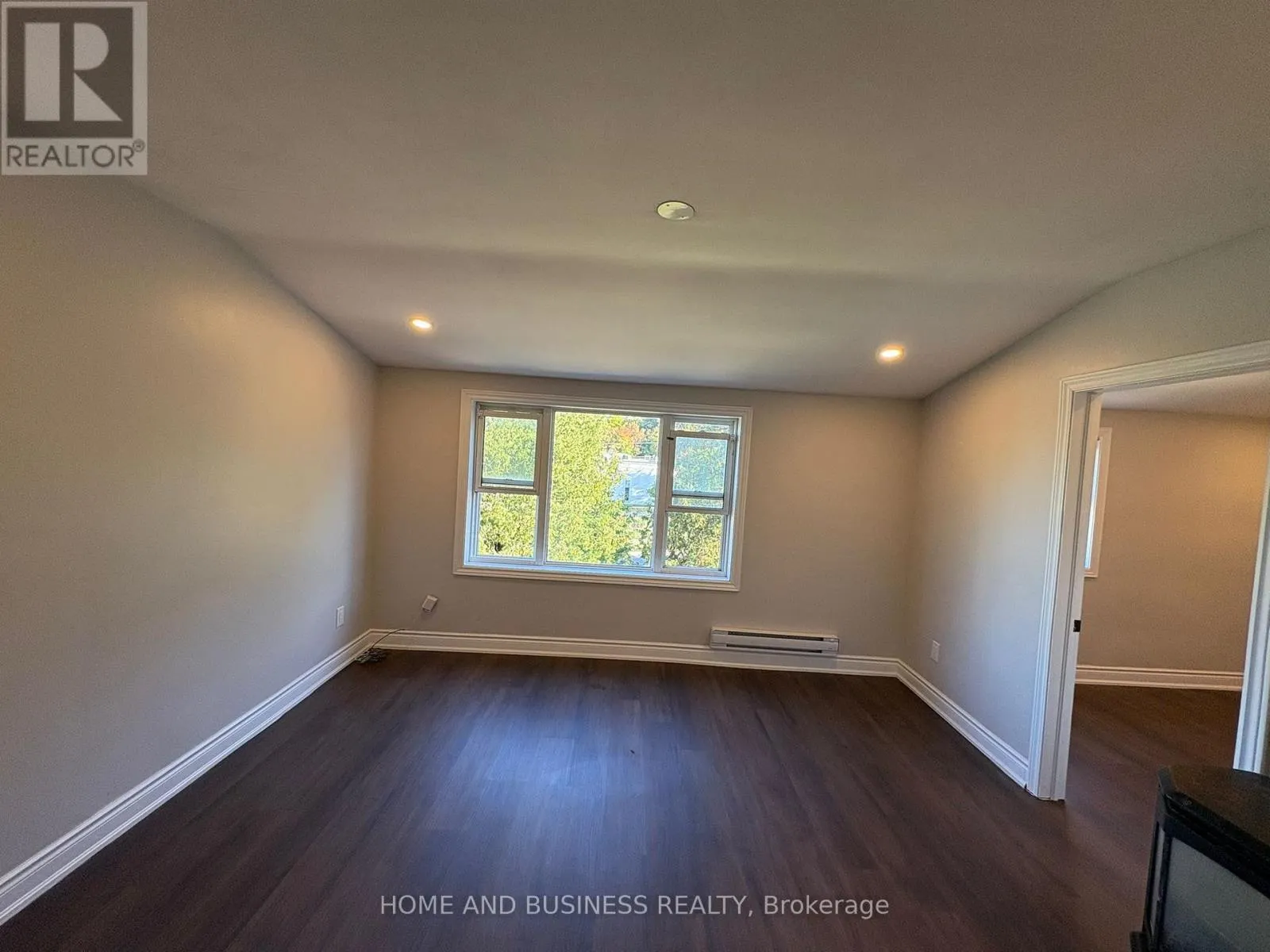3 - 38 RIVER DRIVE