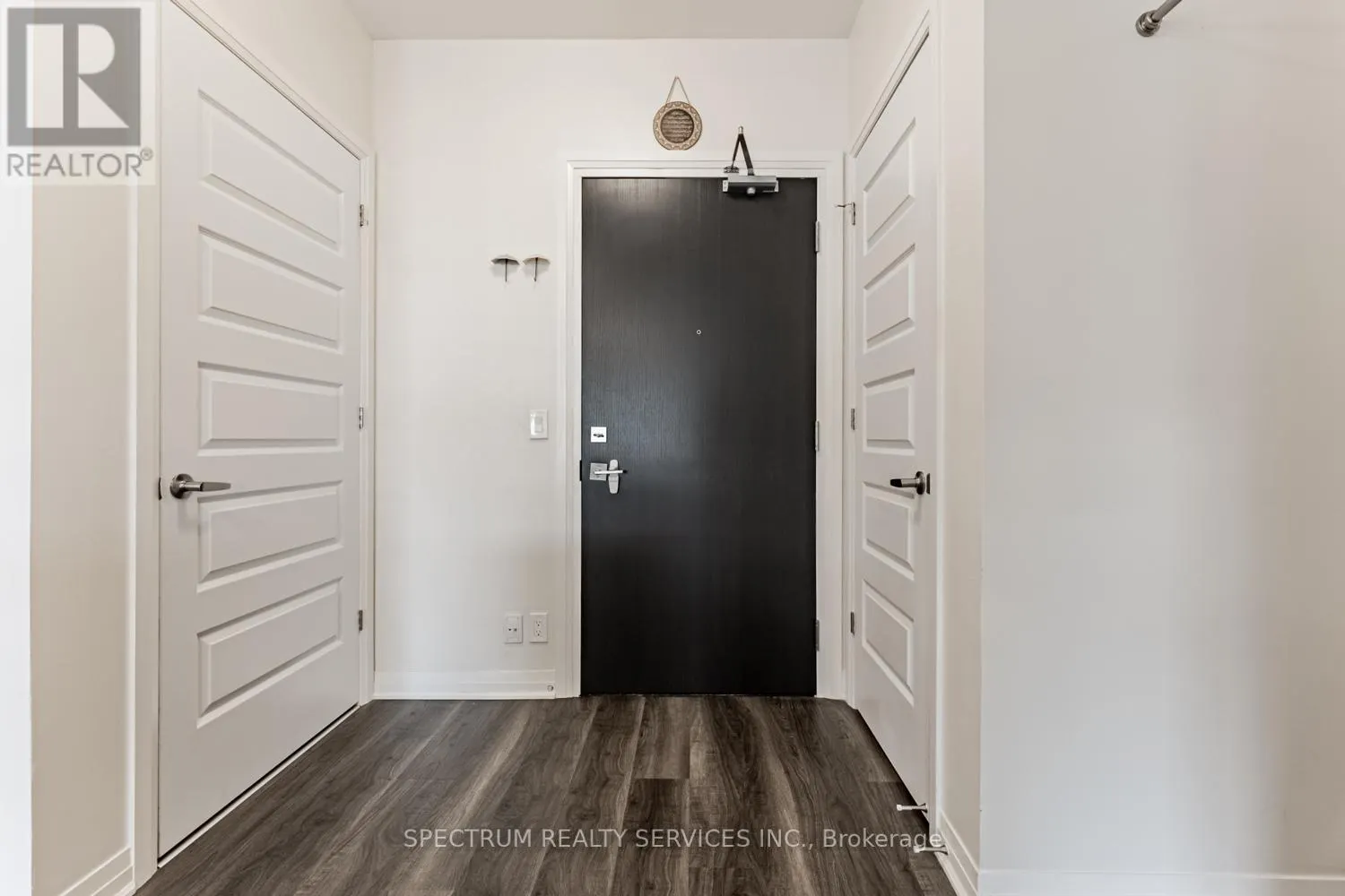 531 - 102 GROVEWOOD COMMON