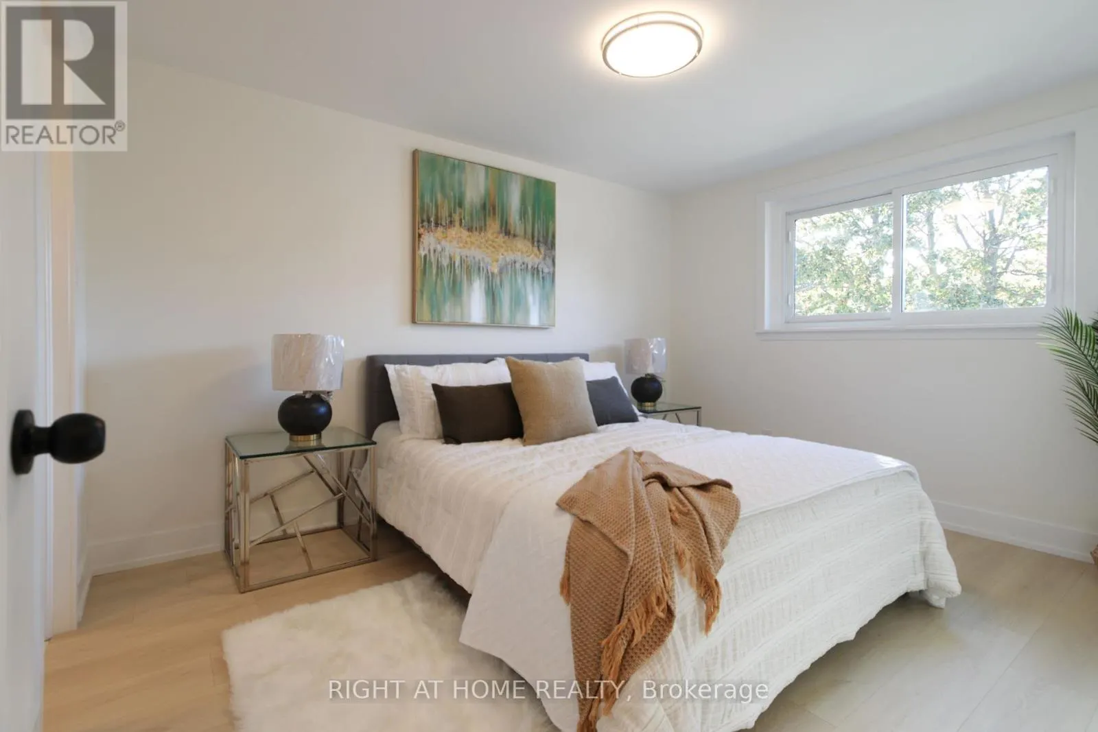 179 ARCHDEKIN DRIVE